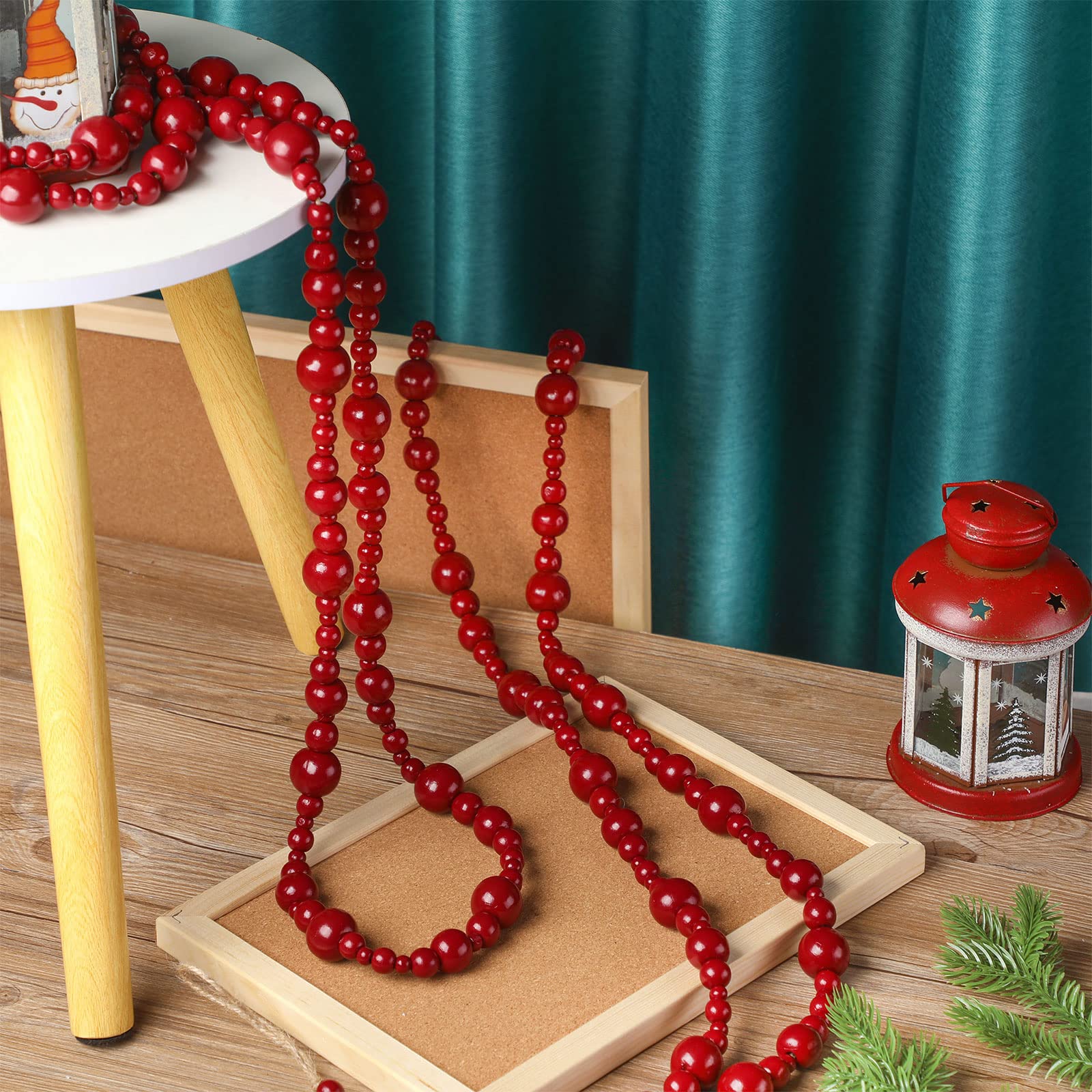 Lot de 2 guirlandes de perles de Noël en bois de 2,4 m - Guirlande de Noël rustique - Guirlande de perles décoratives bohème pour sapin de Noël - Décoration d'intérieur (rouge foncé)