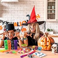 Vista 7 de Recuerdos de fiesta de Halloween para niños, 206 golosinas de Halloween sin dulces, juguetes surtidos de trucos o tratos, premios de aula, regalos
