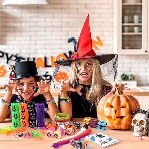 Miniatura 7 de Recuerdos de fiesta de Halloween para niños, 206 juguetes surtidos de Halloween para trucos o tratos, recompensas de aula, surtido de juguetes de