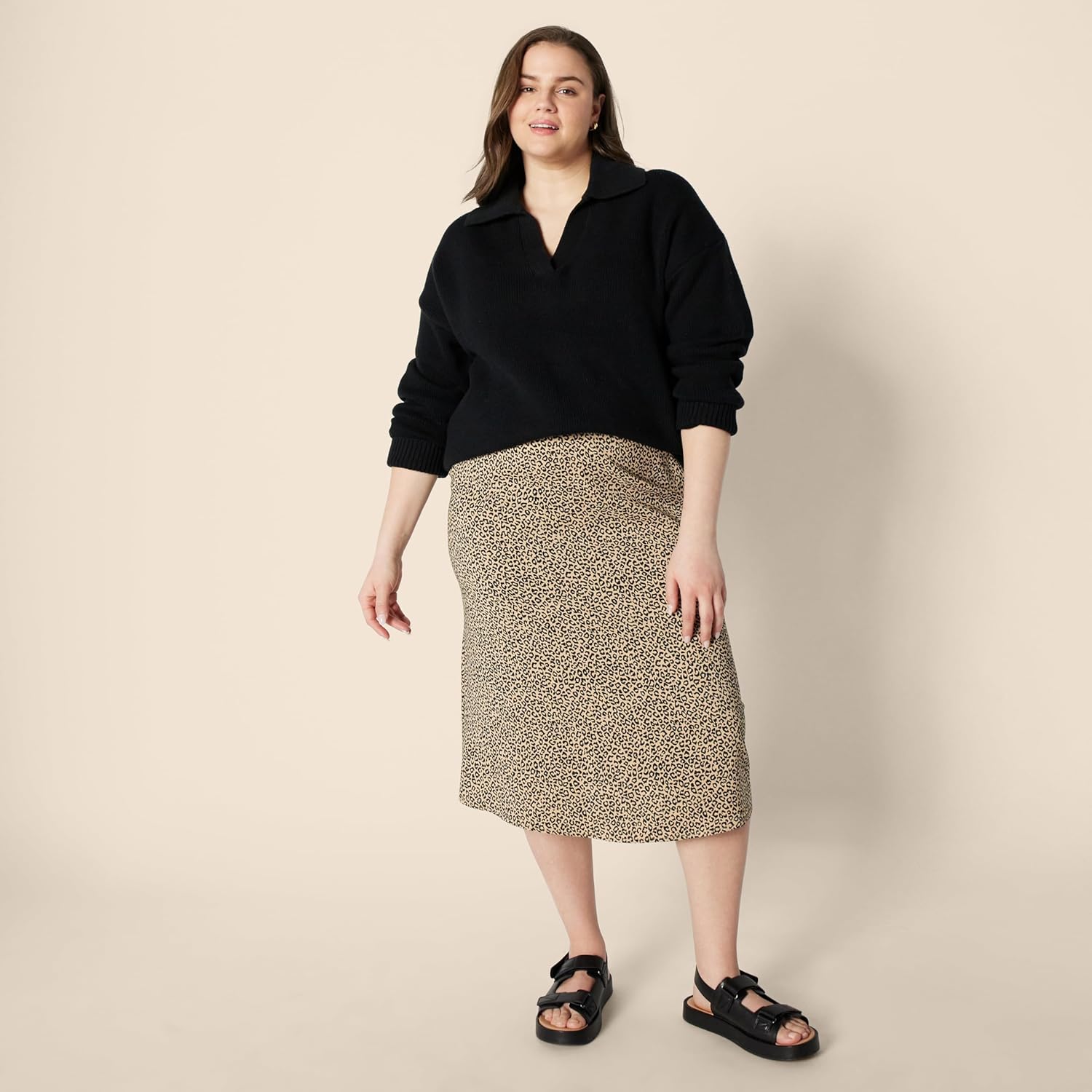 Amazon Essentials Women's Regular-Fit Midweight Cotton Polo Pullover Sweater - Image 6