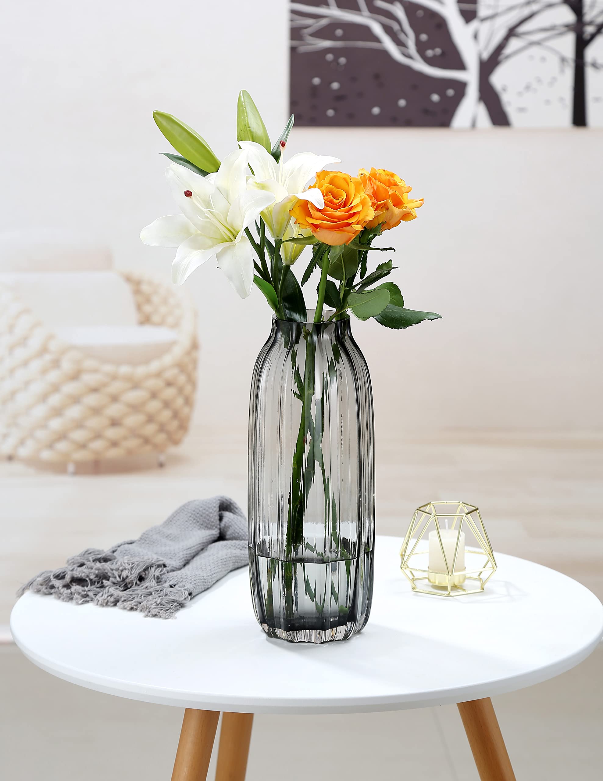 Vase en Verre Noir et Gris pour Fleurs, Haut en Forme de Bourgeon Gris foncé, H 32 cm, Design Simple rayé pour décoration de Sol de Maison, décoration de Ferme, Centre de Table, Table Basse
