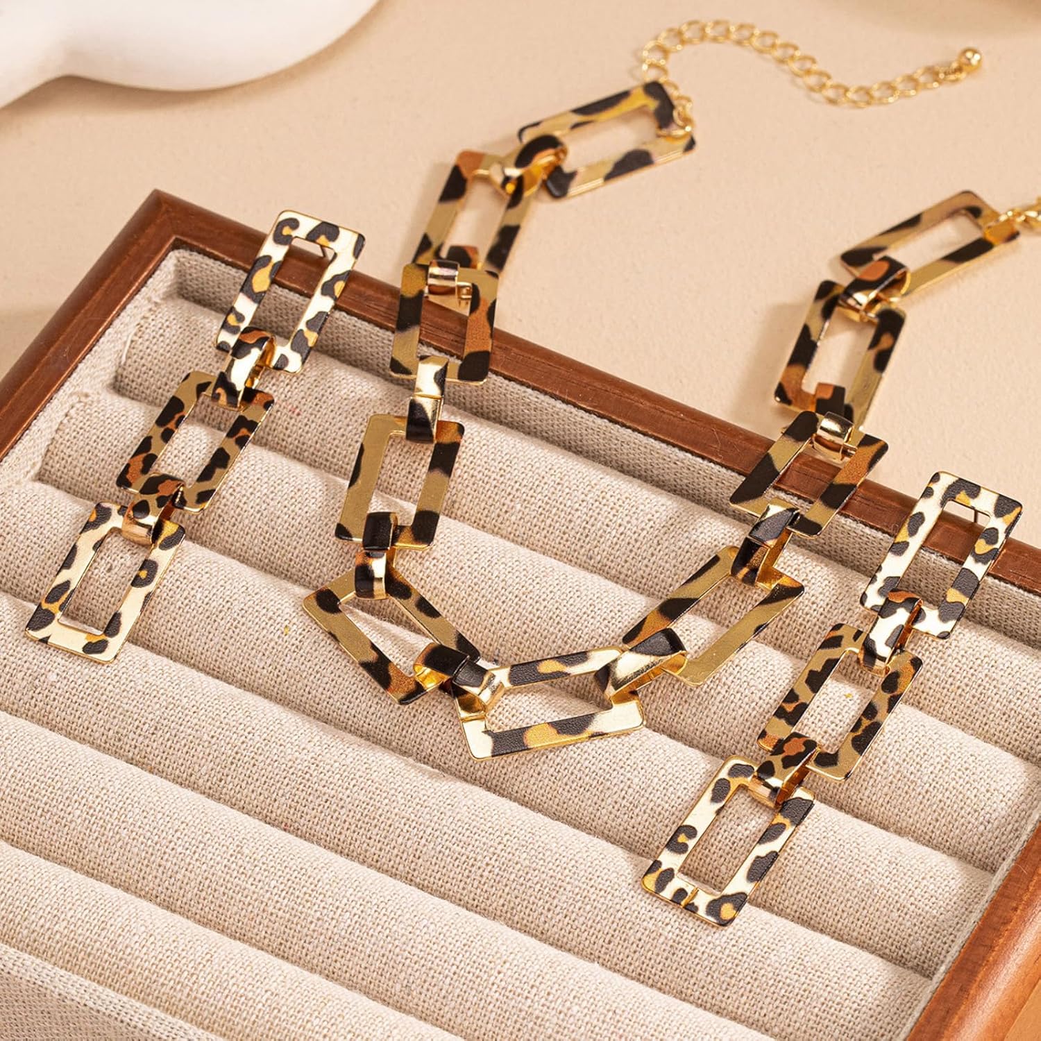 72ore Leopard Earrings Necklace Set Statement Brown 90s Choker Leopard Necklace for Women Vintage Jewelry Set Party Cheetah Print Dress Accessories Birthday Gifts - Image 7