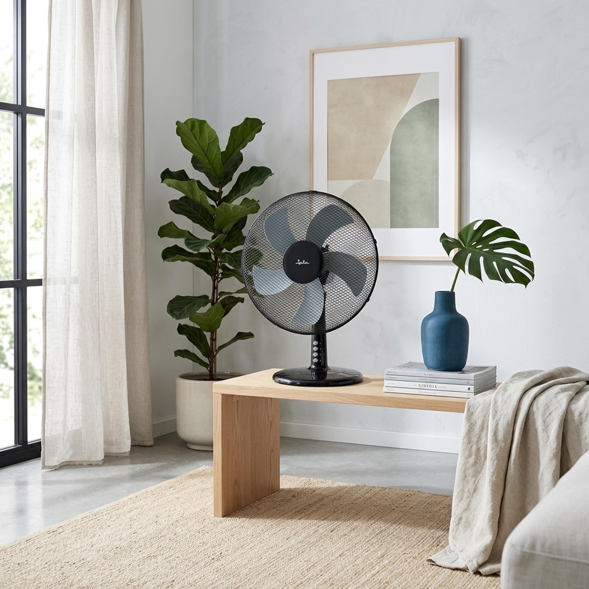 Jata JVVM3125 - Ventilador de Mesa portátil con 3 velocidades, oscilante, cabezal inclinable. Altura: 60 cm. Silencioso. Bajo consumo. 2503 m3/h