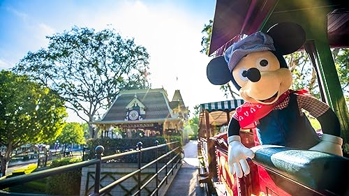 Miniatura 6 de Treasures of the Disney Vault Engineer Mickey, juguetes para niños con licencia oficial para niños de 3 años en adelante por Just Play