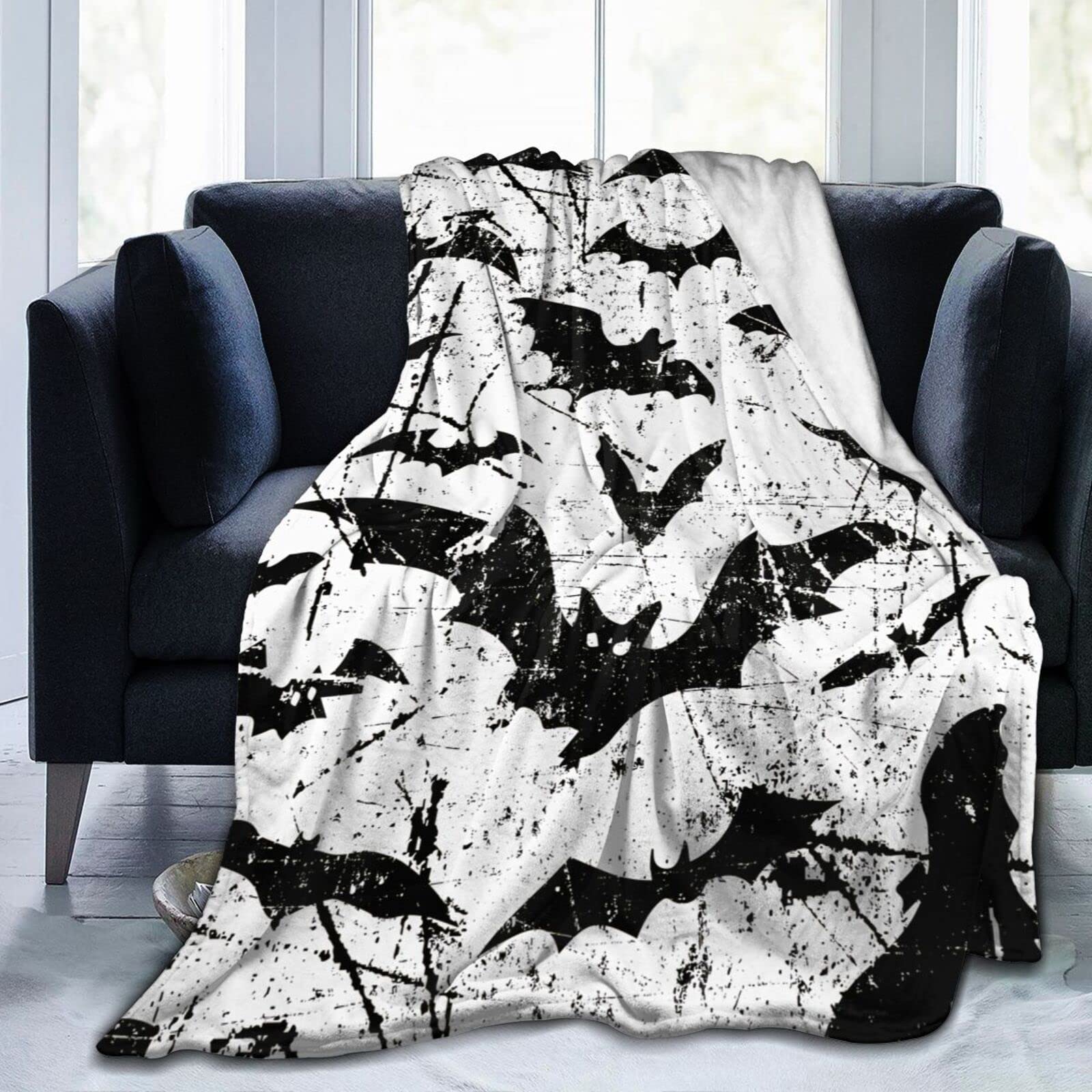 Lsjuee Halloween Bats Throw Blanket Warm Blankets Lightweight Soft Cozy Flannel Funny Halloween Blanket for Sofa Couch Bed 80"X60"
