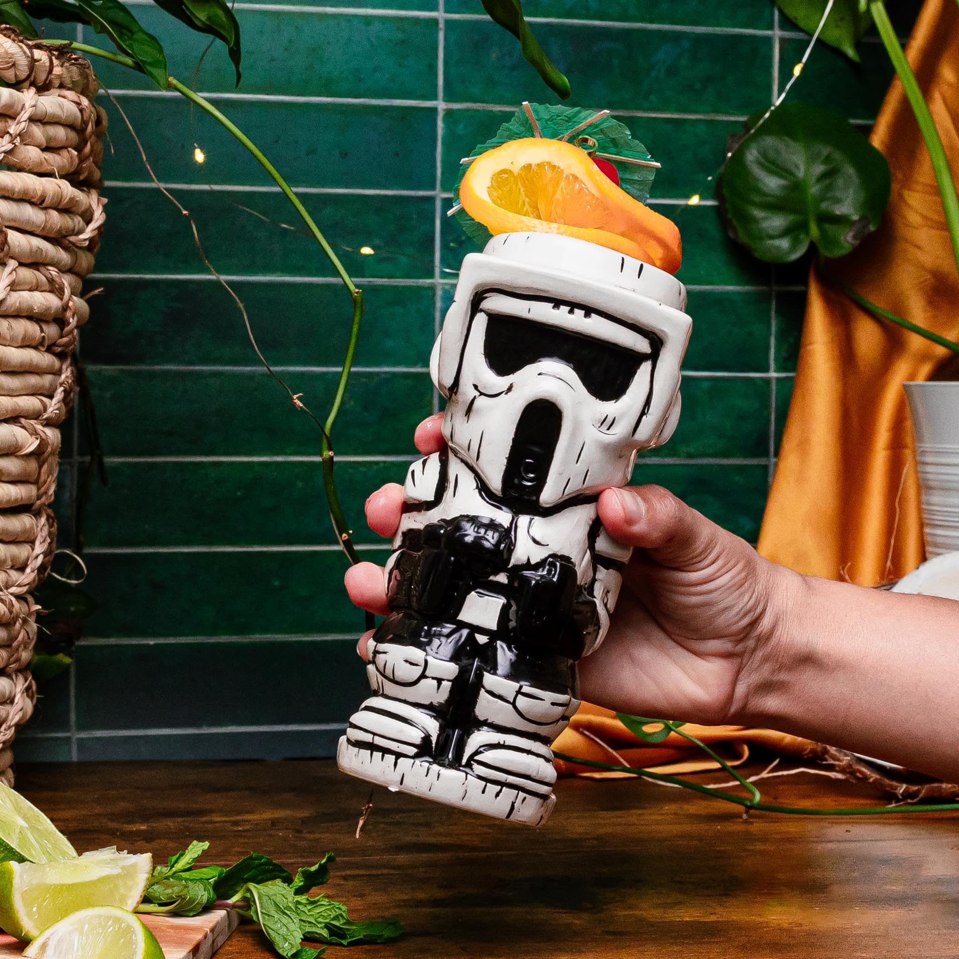 スターウォーズ Geeki Tikis Scout Trooper Geeki Tikis Star Wars Scout Trooper Taza de cerámica | Vaso de