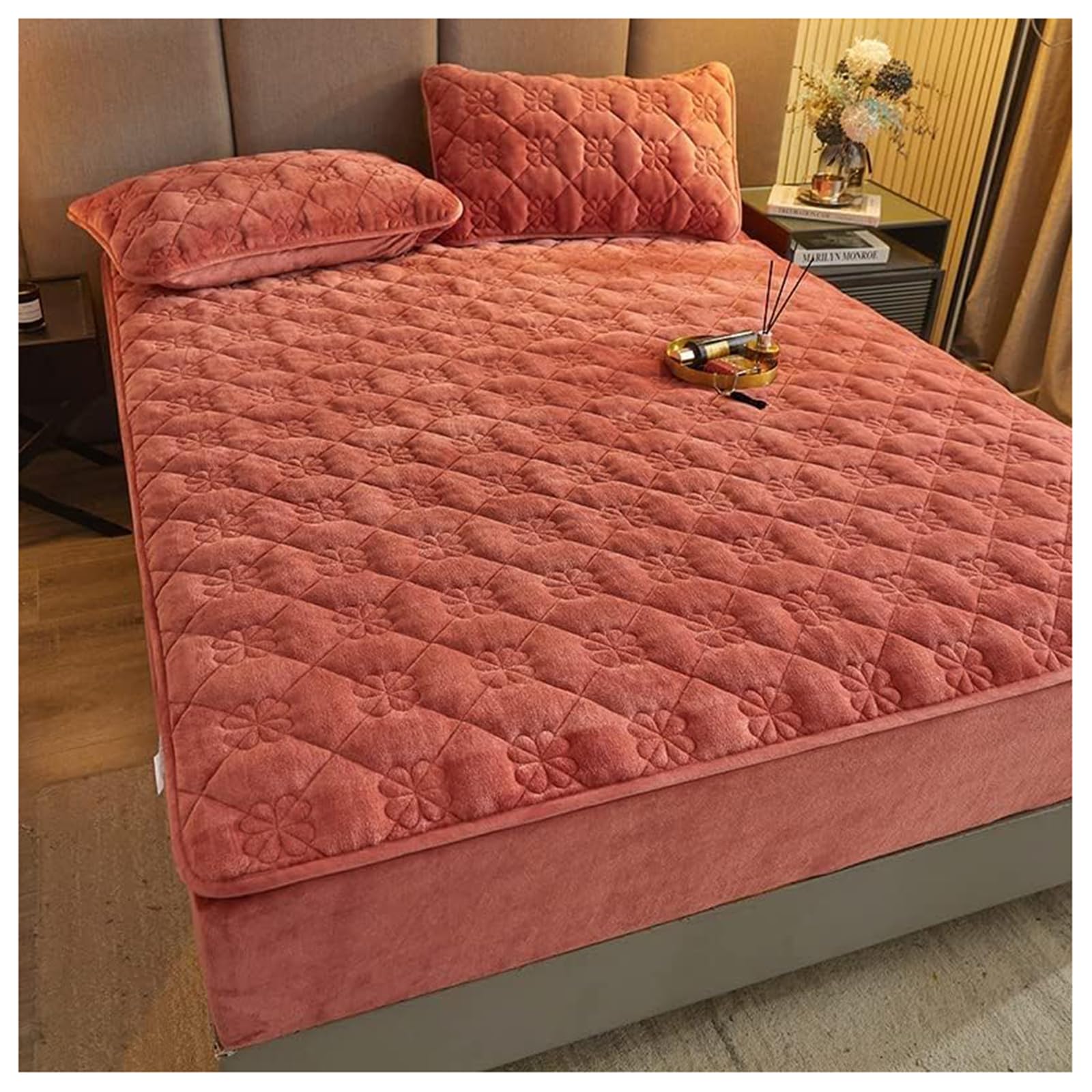 XJKH Ultra Soft Velvet Flannel Fitted Sheet, Luxury Plush Mattress Protector Cover with 12 inch Deep Pocket - Solid Color Quilted Fleece Bed Sheet