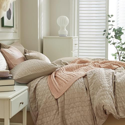 Miniatura 7 de JELLYMONI Juego de funda de edredón color caqui, tamaño King, 3 piezas, microfibra lavada, suave y transpirable, juego de funda de edredón de