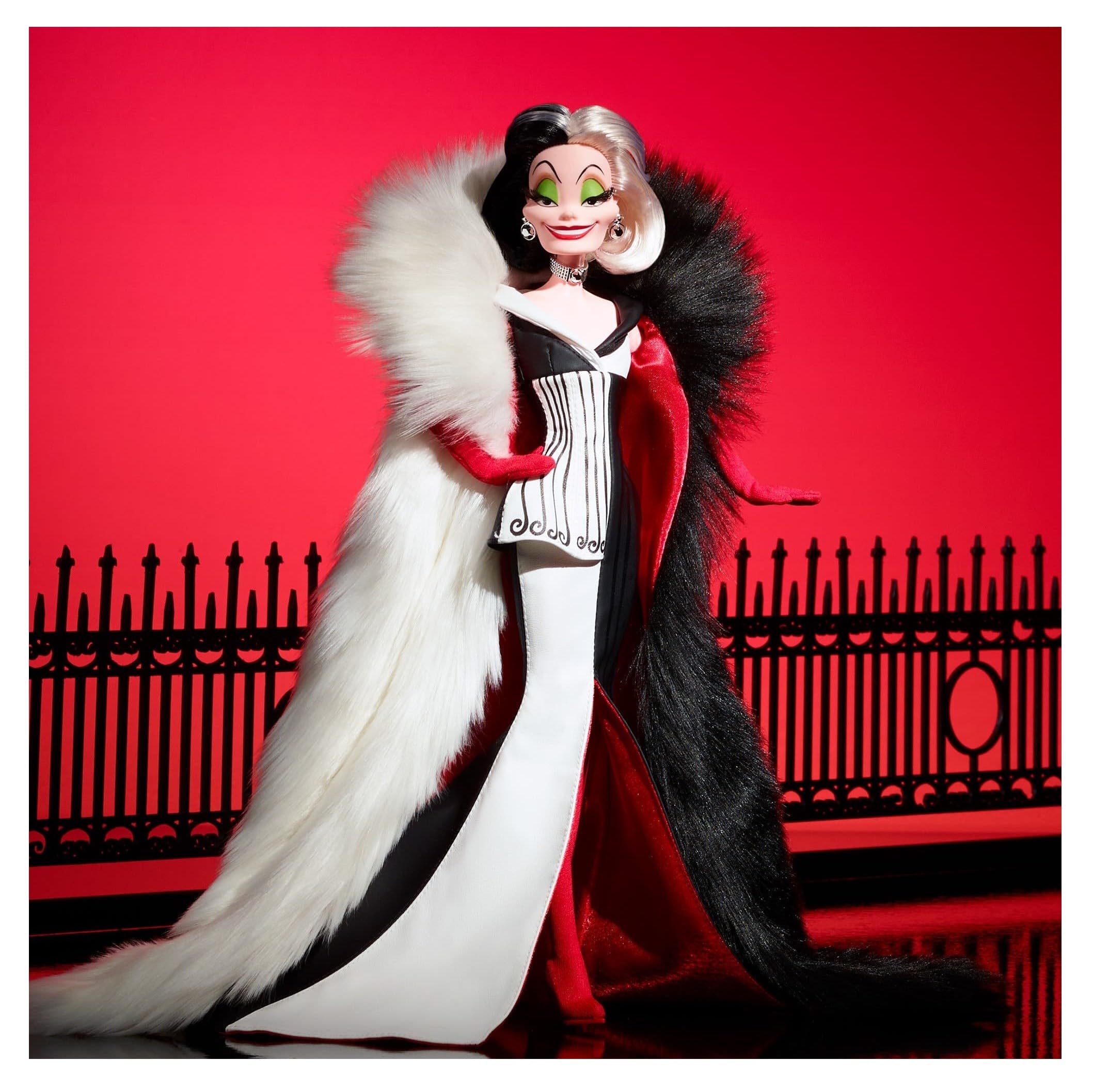 Amazon.com: Mattel Disney Darkness Descends Series Cruella De Vil Doll