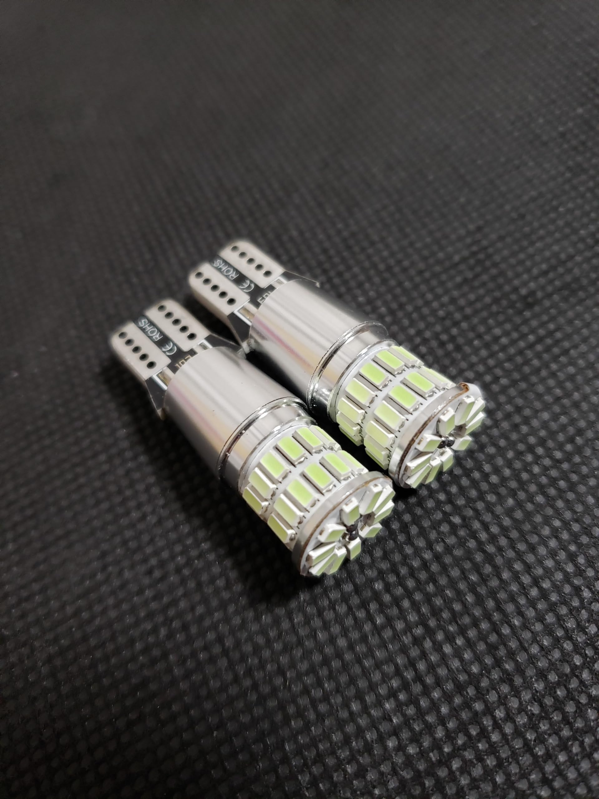 Amazon | 12V 24V 兼用 T10 ポジション LED トラック 車 ポジション