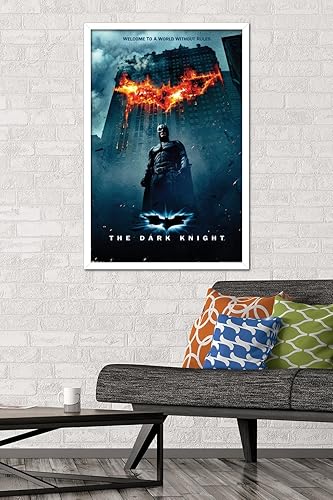 Miniatura 47 de Trends International DC Comics Movie - The Dark Knight - Póster de pared de una hoja con logotipo de Batman en fuego, 22.375 x 34 pulgadas, paquete