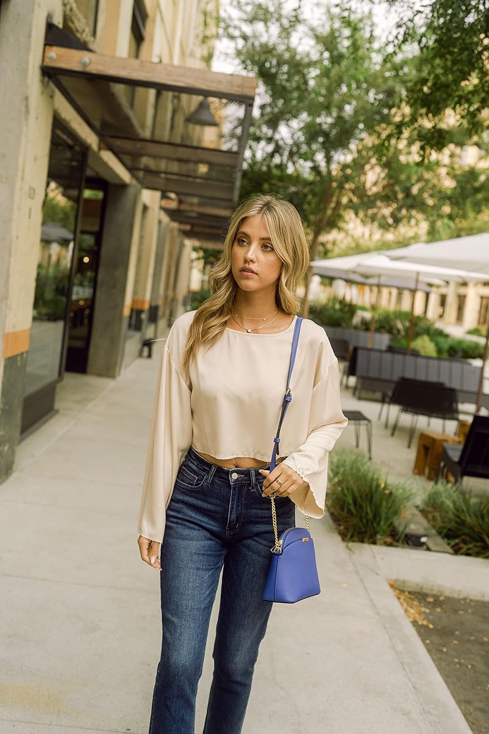 FashionPuzzle Saffiano Small Dome Crossbody bag with Chain Strap - Image 2