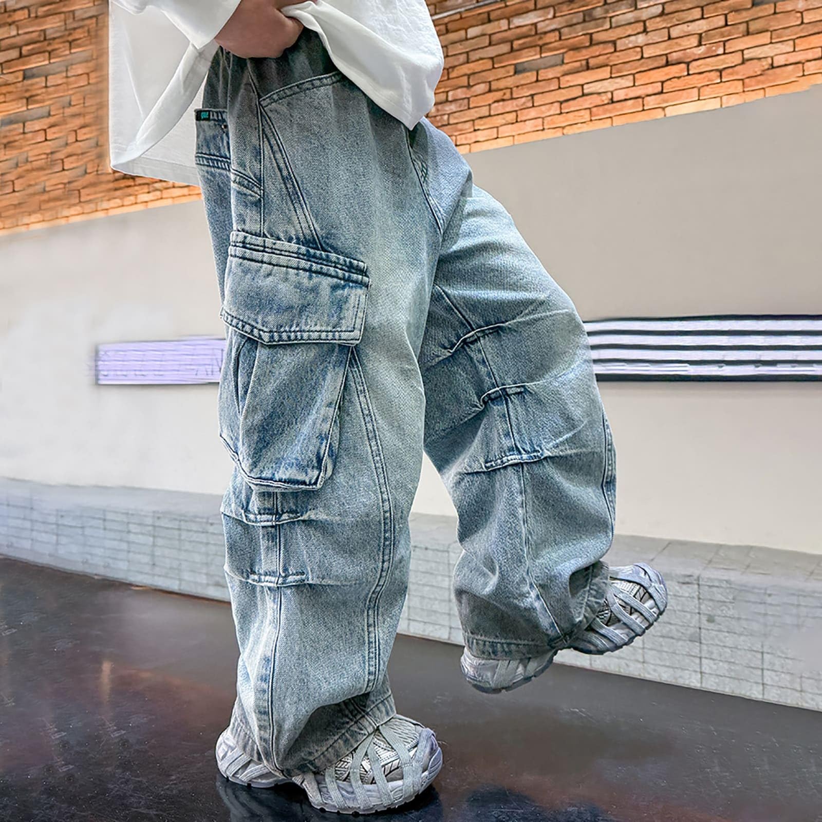 Jeans baggy para niños Vaqueros de cintura media Tejido denim resistente Vaqueros estilo callejero Elásticos y cómodos Pantalones de denim lavados Diseño unisex niño y niña Tendencia moderna juvenil