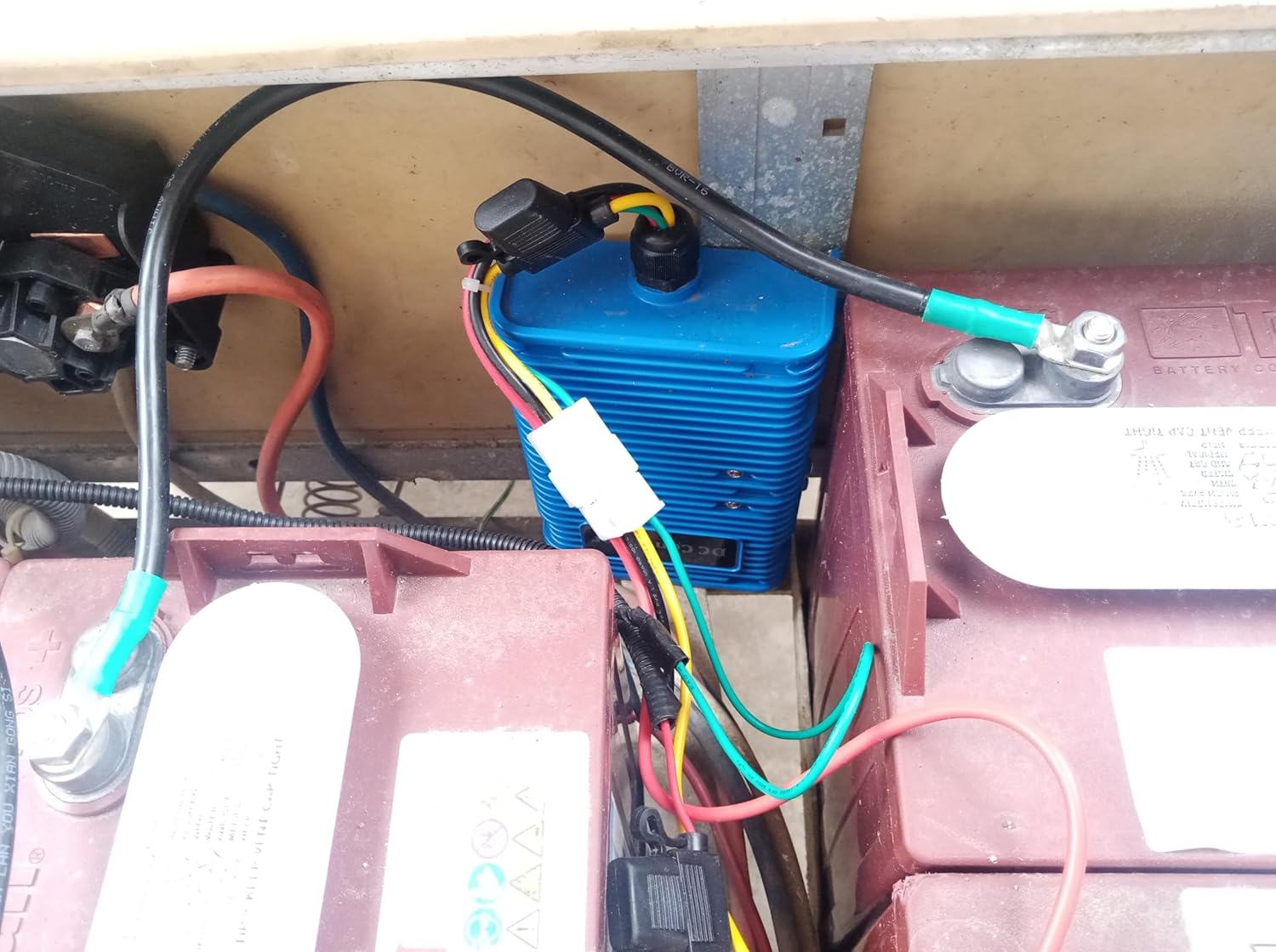 Golf Cart Voltage Reducer Voltage Converter 36V or 48V to 12V, 30 Amp 350 Watts Regulator DC Power Reducer for EZGO Club Car Yamaha