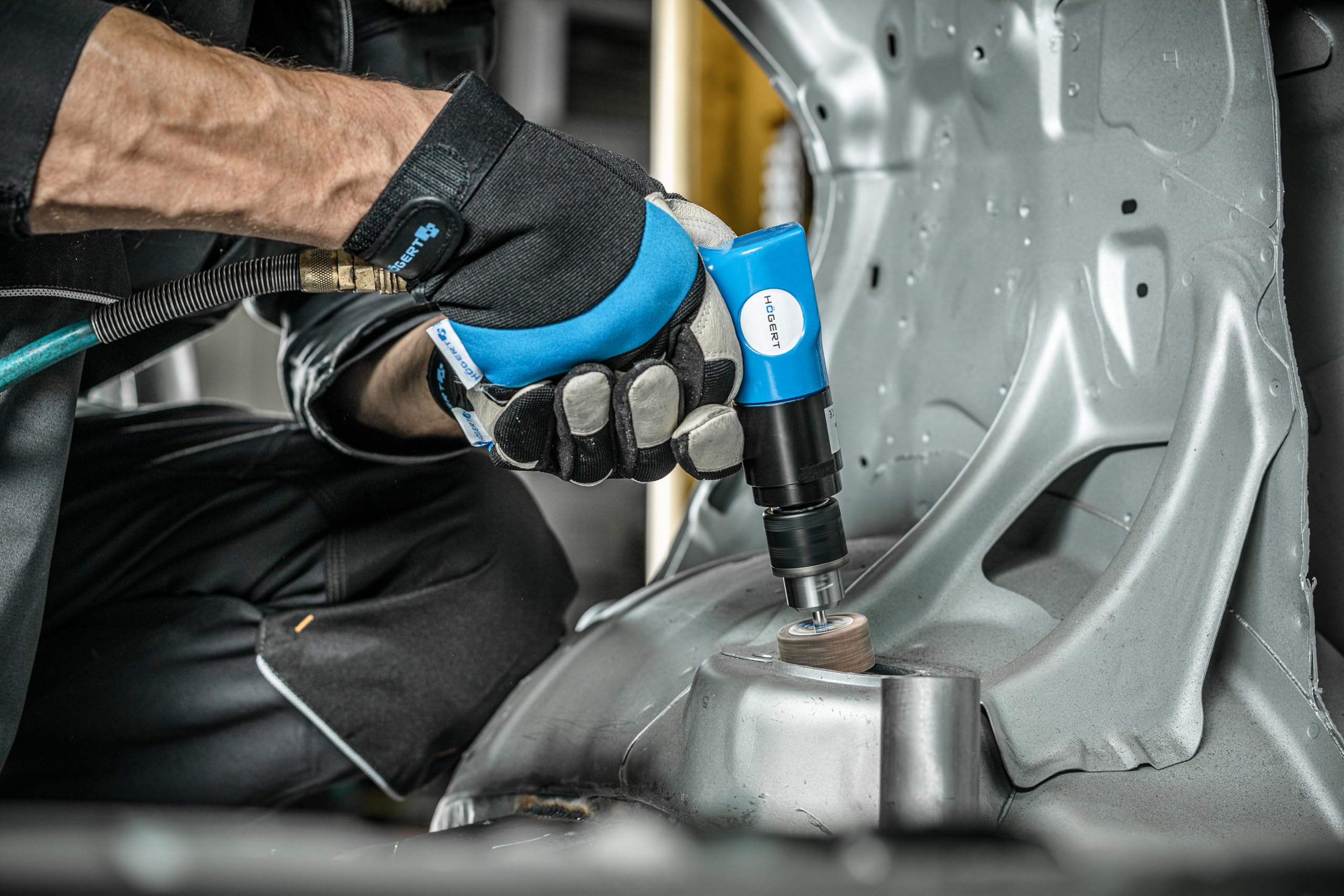 HÖGERT TECHNIK Druckluft-Bohrmaschine – 193 mm – max. Ø10 mm – 1800 U/min – 1/4" Luftanschluss – Rechts-/Linkslauf – für Werkstatt, Metall, Holz & Montage
