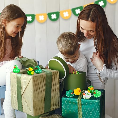 Miniatura 5 de 18 patos de goma para el día de San Patricio, 6 estilos, mini patos de goma verdes, trébol irlandés, divertidos juguetes de baño para niños,