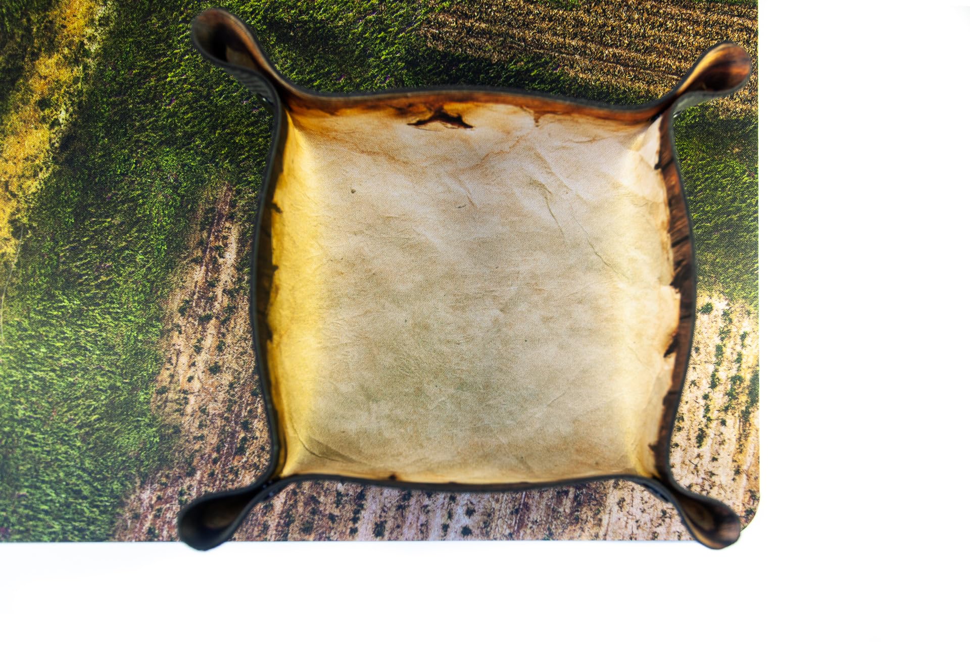 PLAYMATS Plateau à Dés 22x22cm - Dice Tray Néoprène Pour Jeux De Société Et RPG - Design Papyrus, Pliable Et Résistant - Accessoire Idéal Pour Lancer Vos Dés