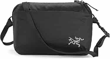 新品★2025年　アークテリクス直営店購入　アークテリクス　ヒリアド6 ブラック Amazon.co.jp: ARCTERYX(アークテリクス) ヒリアド6Lクロス