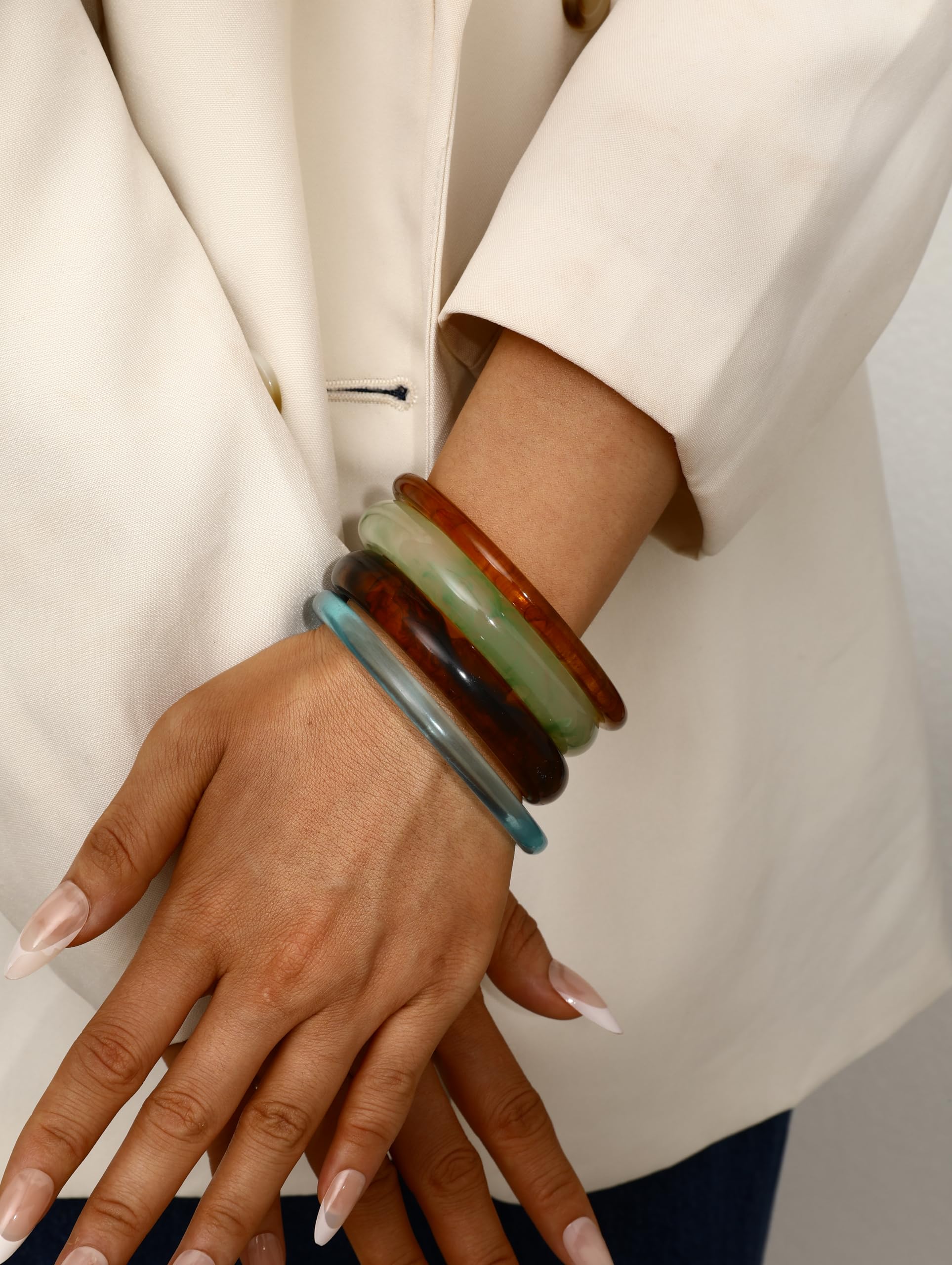 ÌF ME Acrylic Bangles Bohemian Bracelets for Women, Maillard Vintage Acrylic Resin Chunky Bangles Bracelets Fashions Thick Statement bangle Set view 7