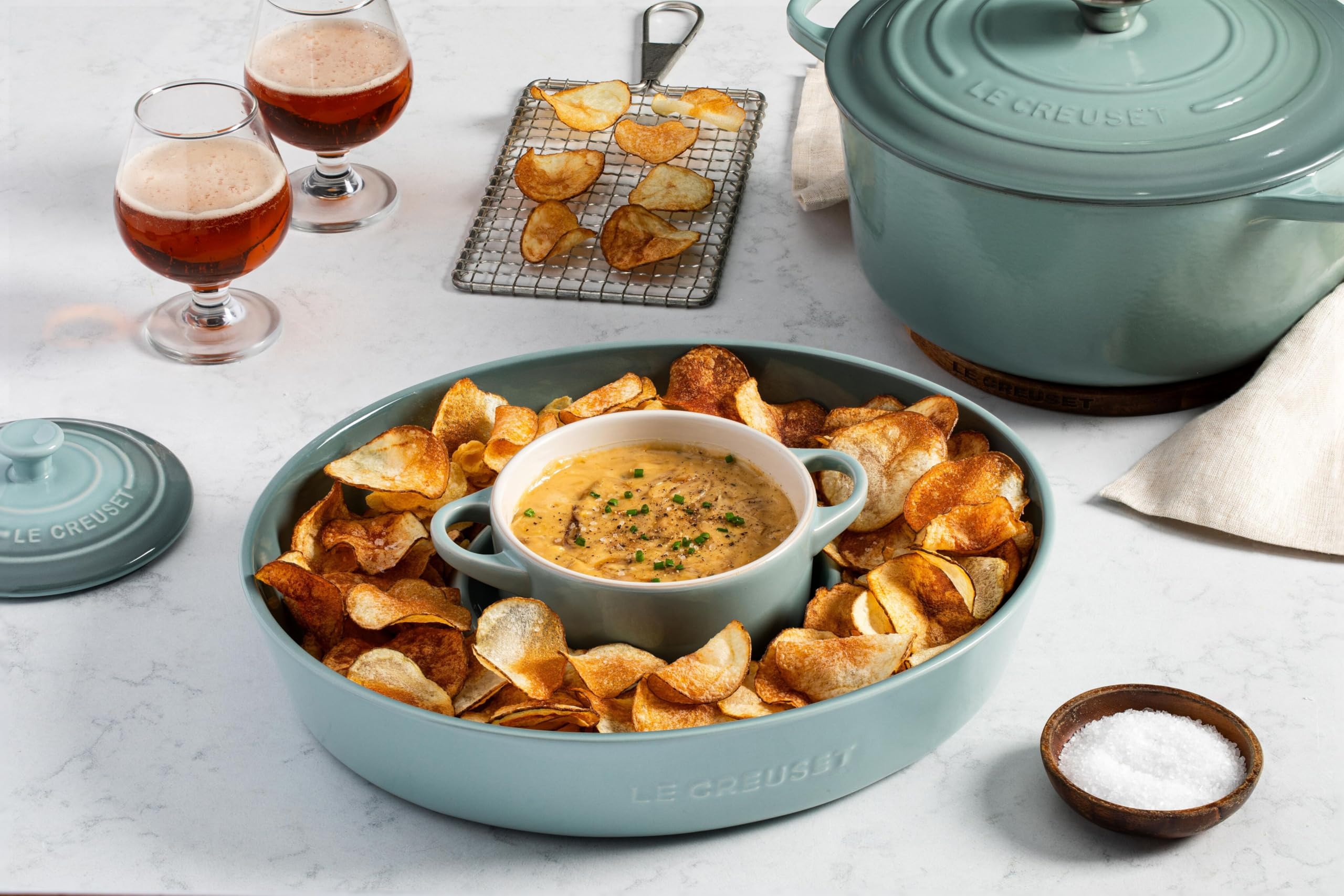 Amazon.com | Le Creuset Stoneware Signature Oval Chip and Dip