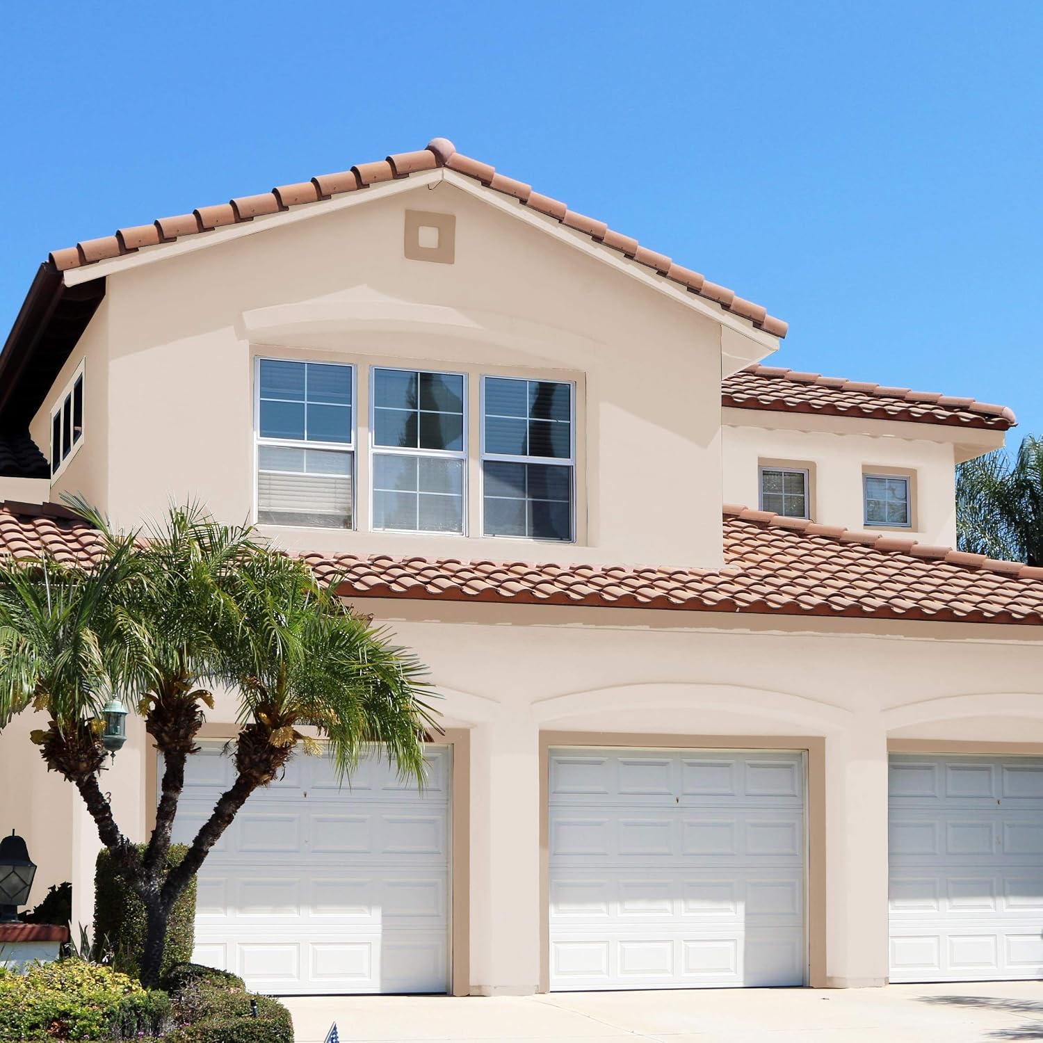 Microblend Exterior Paint and Primer - Beige/Sand Dollar Beach, Flat Sheen, Quart, Premium Quality, UV and Rust Blockers, Washable, High Hide, Microblend Browns Family