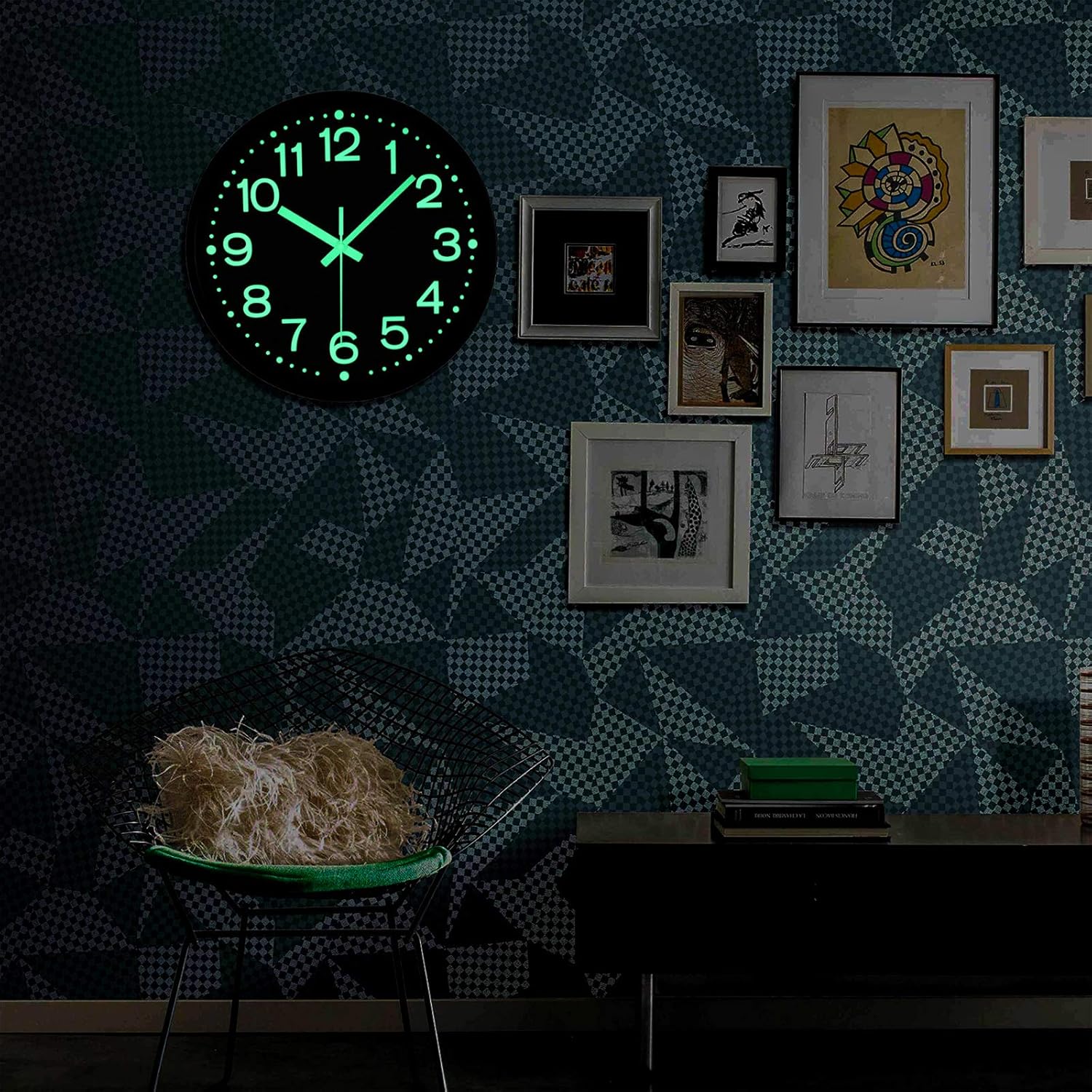 Fasmov 12 Inches Modern Night Light Wall Clock, Silent Non-Ticking Quartz Wall Clocks, Battery Operated, Easy to Read for Home Office School Decor Clock, Black