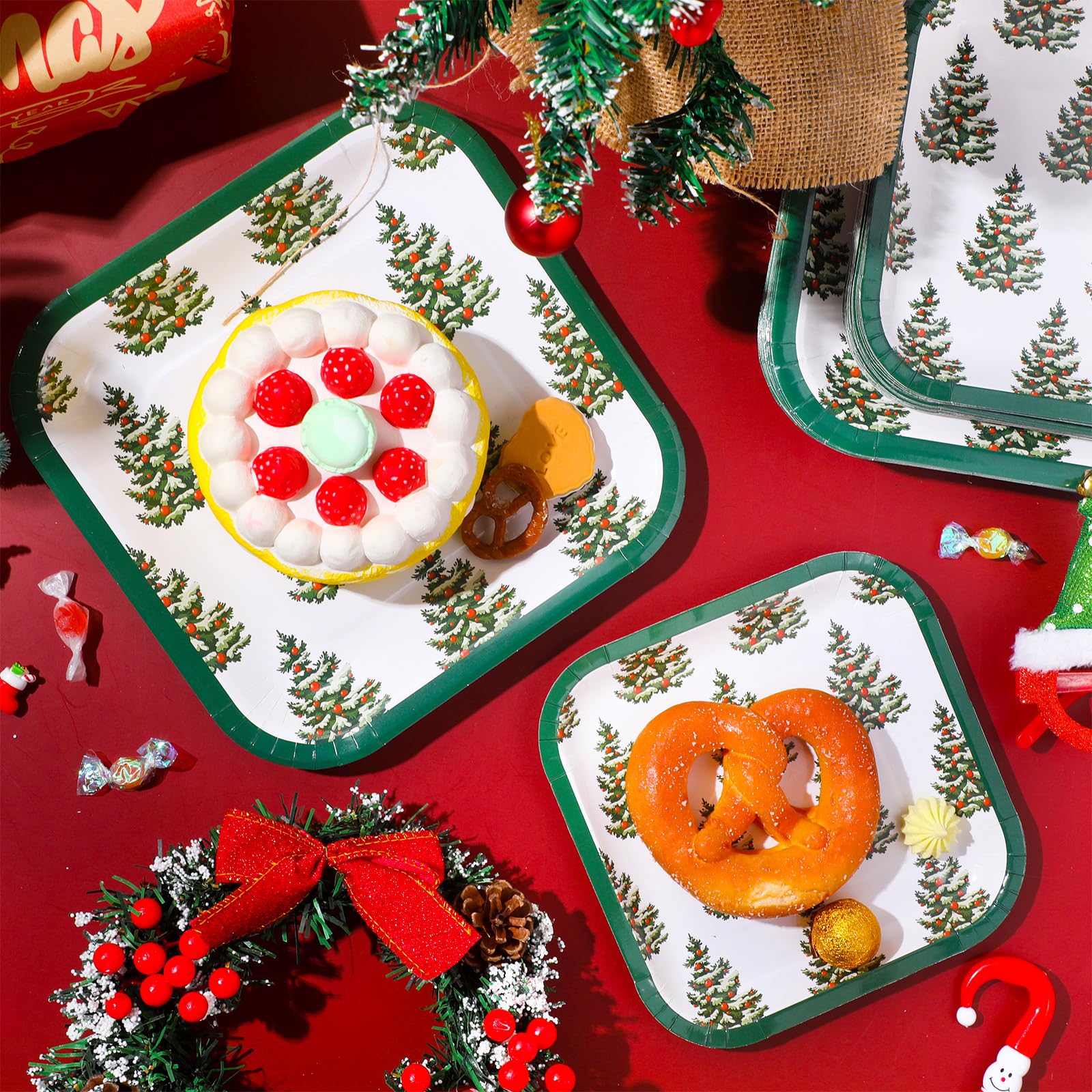 Layhit 80 Stück Weihnachtspapierteller-Set Einweg-Weihnachtsbaum-Papiergeschirr-Zubehör, Einweg-Pappteller, Dessertteller für Frohe Weihnachten, Urlaub, Partyzubehör, servieren Sie 40 Gästen