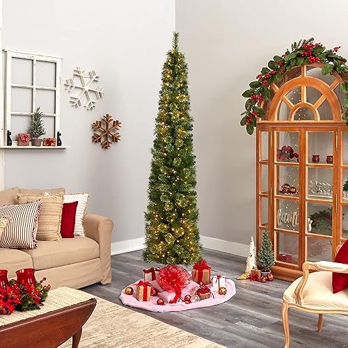 Skinny Christmas tree: everything you need to know