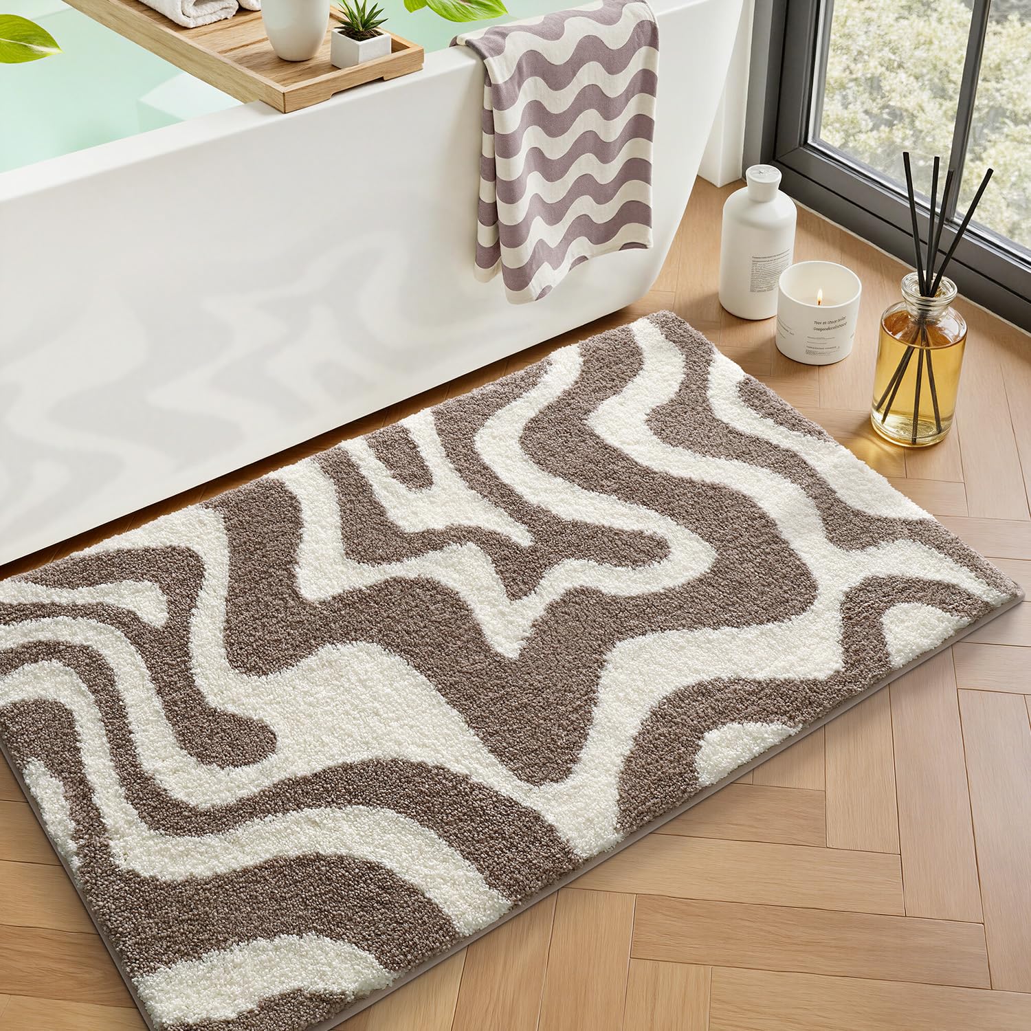 LUMI Zebra Print Bathroom Rug