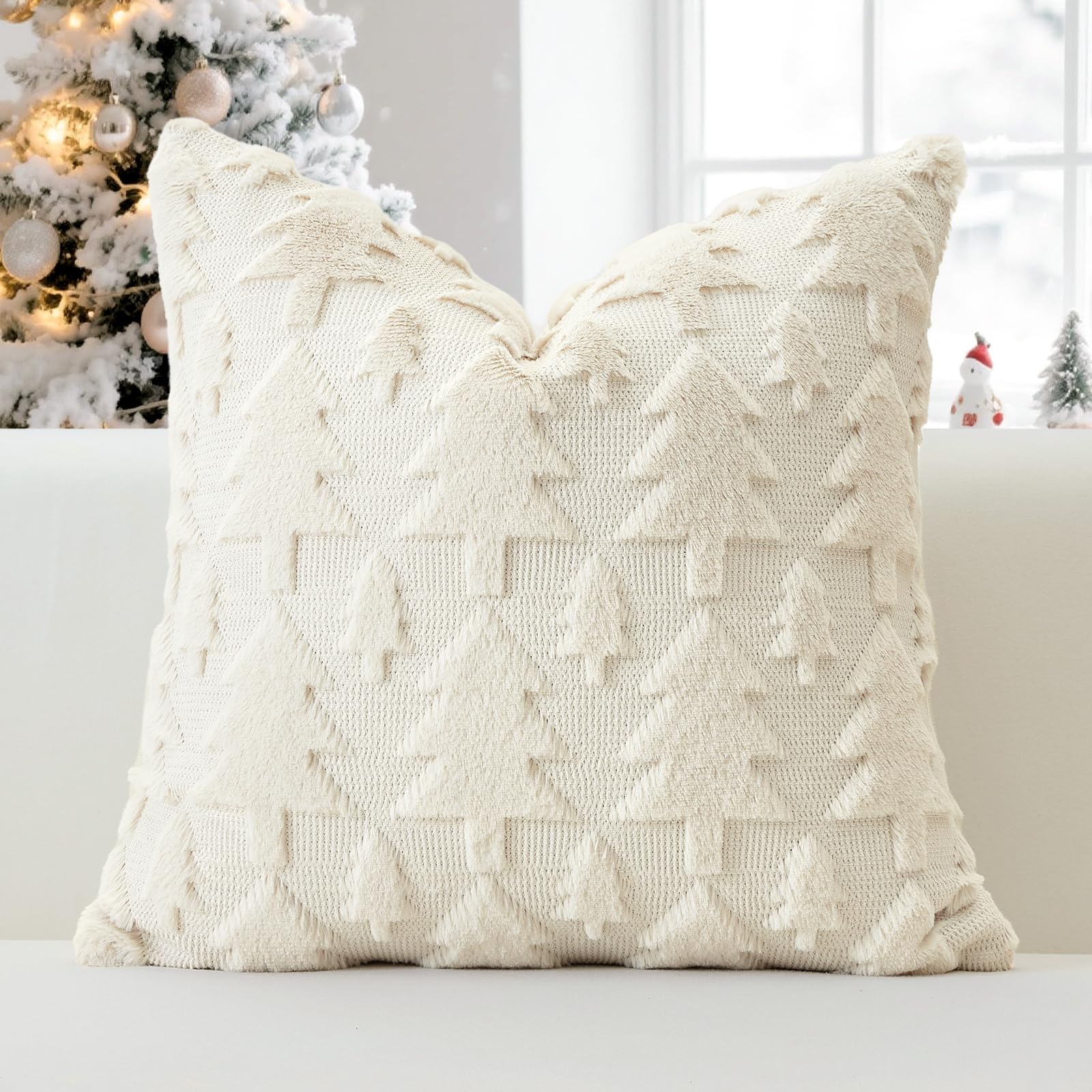JOTOM Set of 1 Christmas Cushion Cover 45x45cm Christmas Tree Decorative Soft Throw Pillow Cover Plush Faux Fur Winter Holiday Pillow Case for Home Bed Couch Sofa Decor (Cream Beige)