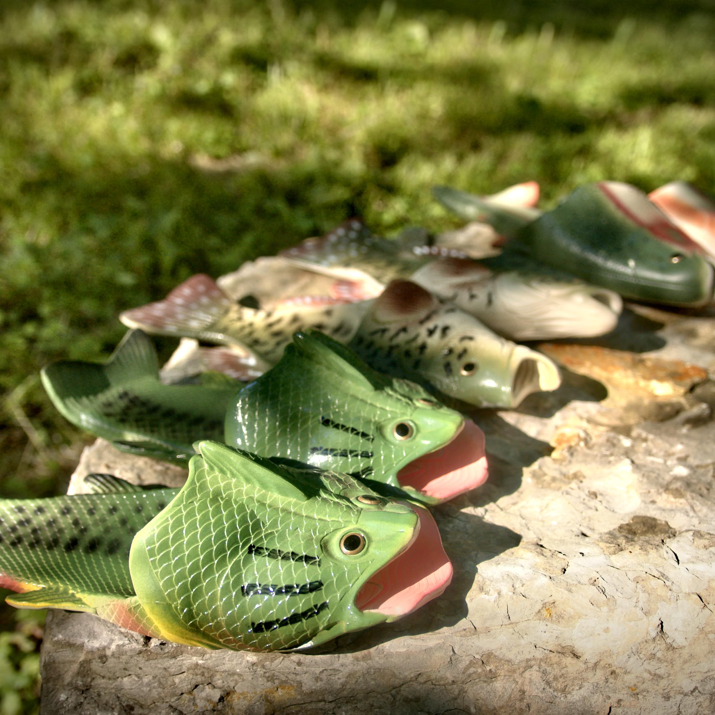 Amazon.com: Rivers Edge Products Fish Sandals - Adult Flip  display picture 1