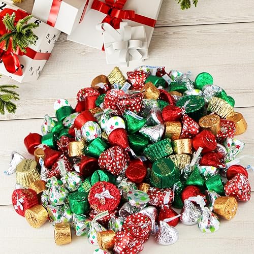 Miniatura 5 de Surtido de dulces Hershey's Kisses mezcla de chocolate de caramelo de 2 libras, tazas de mantequilla de maní, galletas de menta y azúcar, mezcla de