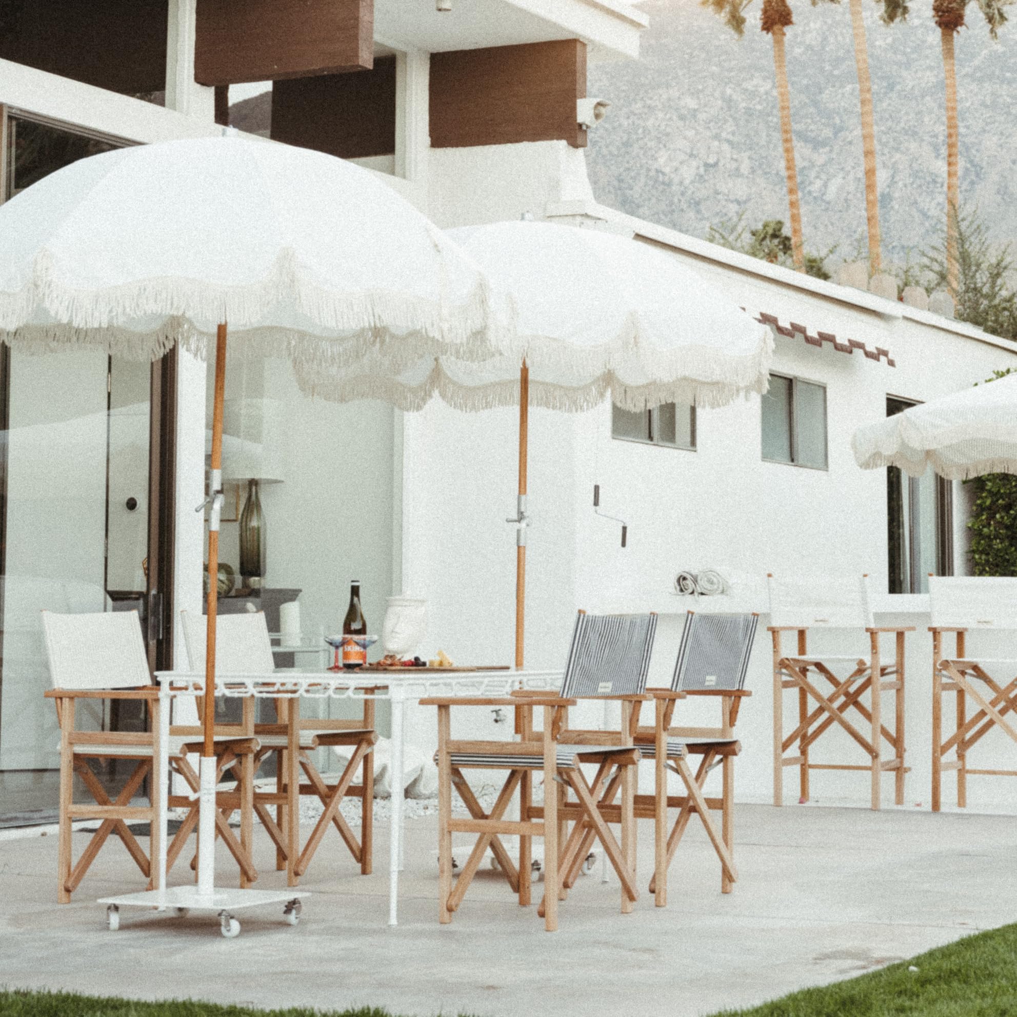 Business & Pleasure Co.: Clamshell Umbrella Bases