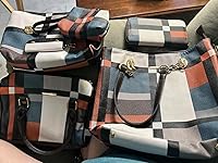 Review Image by Leslie F Leslie F