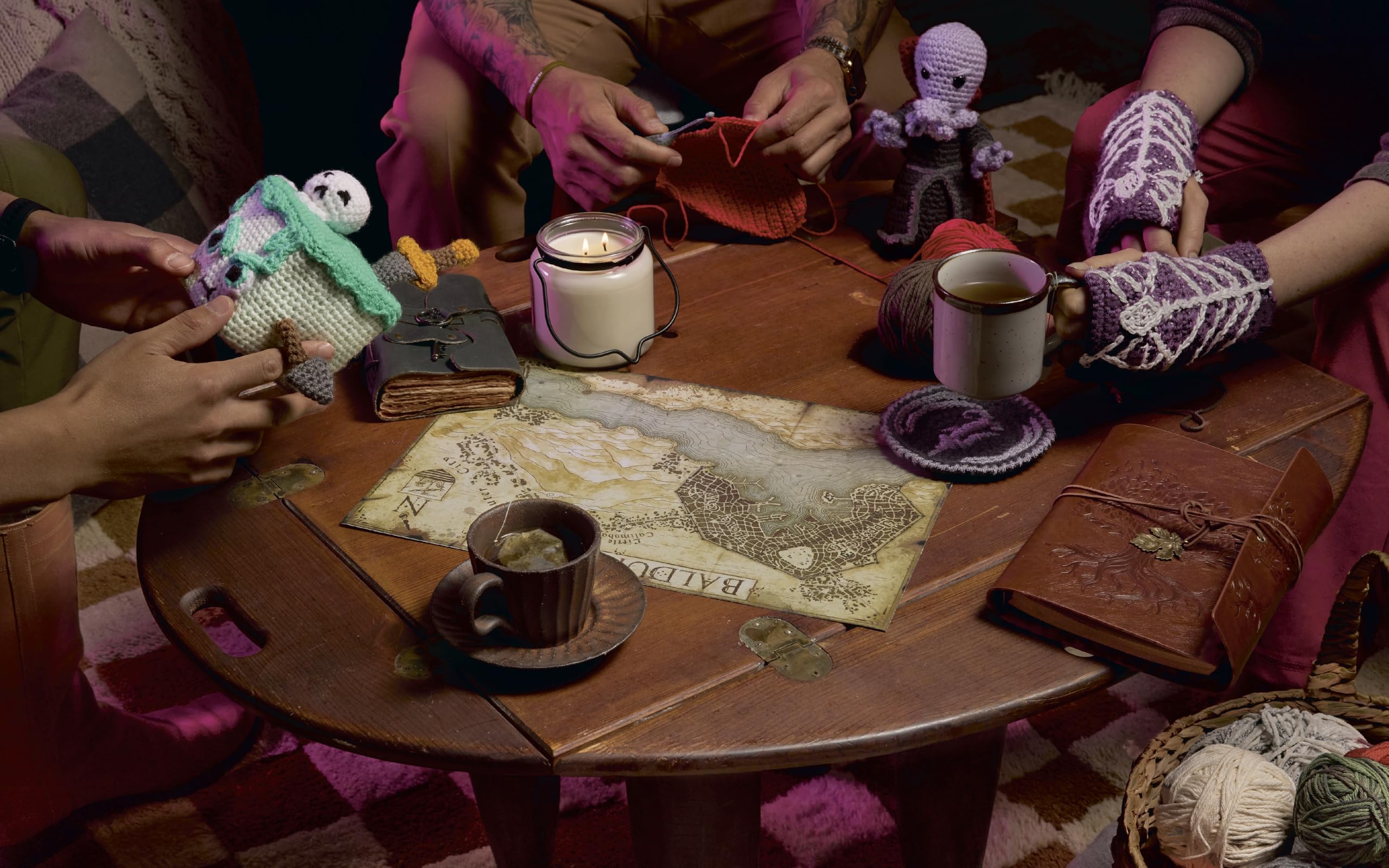 Dungeons & Dragons Crochet: A Book of Many Patterns