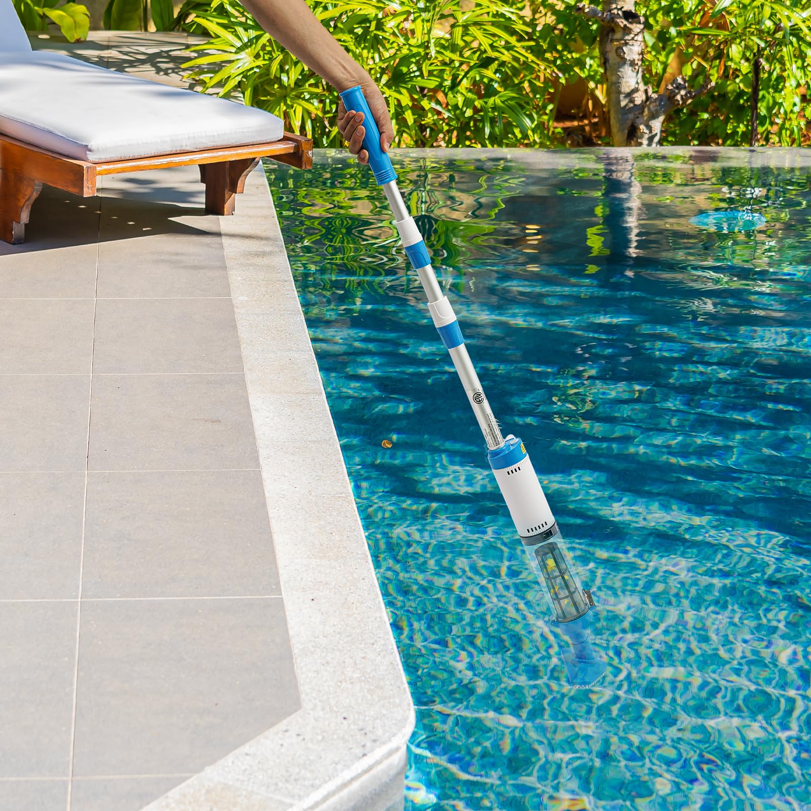 Aspirateur de piscine sans fil, nettoyeur de piscine avec tête de brosse triangulaire, longueur du manche de 1,6 m, réglable, nettoyeur de piscine avec filtre et autonomie de 120 min, kit