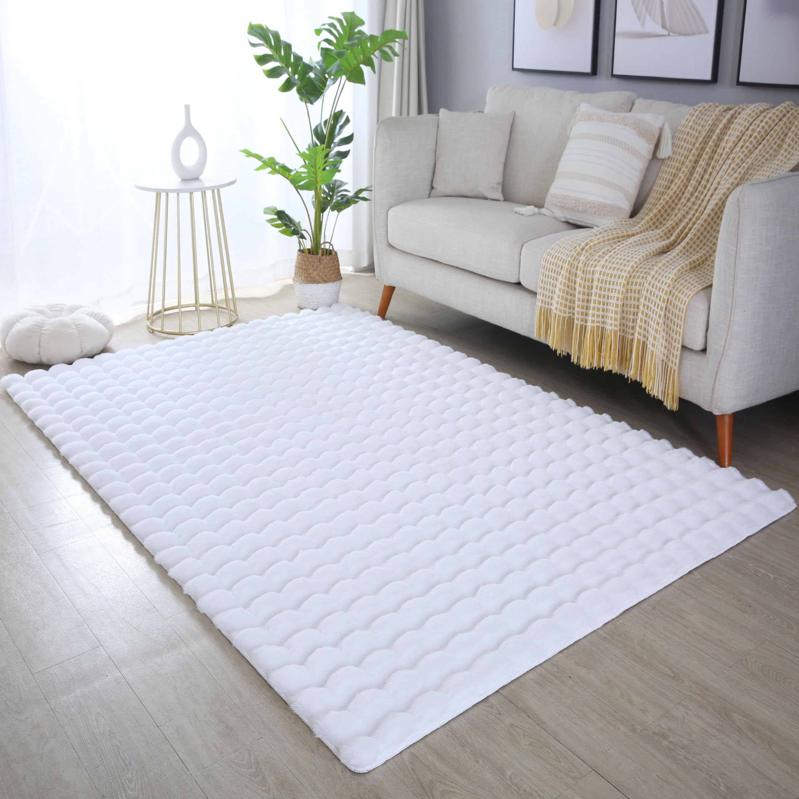 HomebyHome Tapis Blanc 200x290 cm, Effet Fourrure avec Structure Relief et Design Bulles, Ultra Doux et Pelucheux, Idéal Salon et Chambre