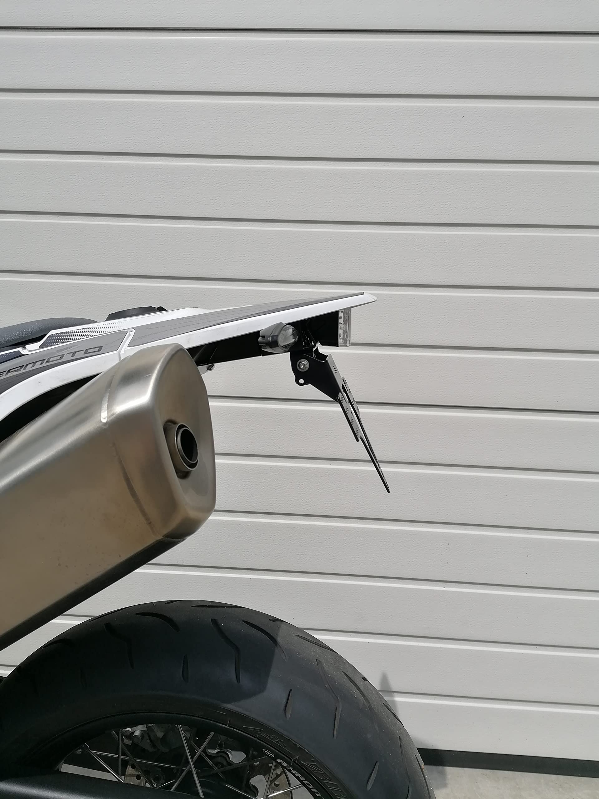 Portatarga GroFaTec Evo per Husqvarna 701 SM Supermoto Anno di Cost. 2016-2022 Porta Targa 701sm Träger 701 Enduro coda corta conversione della coda kurzes Heck Heckumbau
