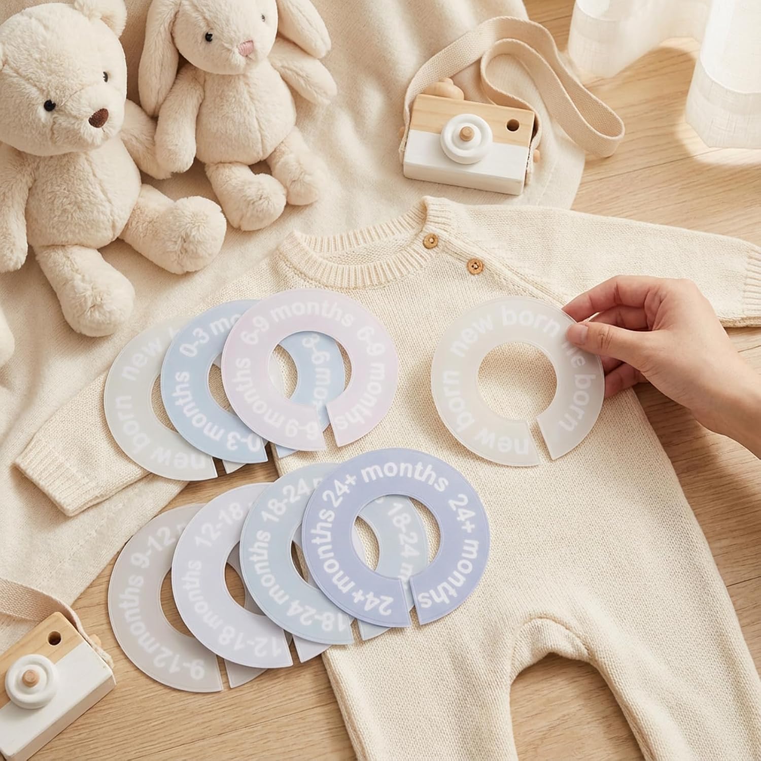8 Pcs Round Baby Closet Dividers, Baby Clothes Organizer for 0-24 Months Clothes, Double-Sided Plastic Baby Clothes Organizer Dividers, Clothing Hanger Dividers by Months for Nursery Closet Organizer