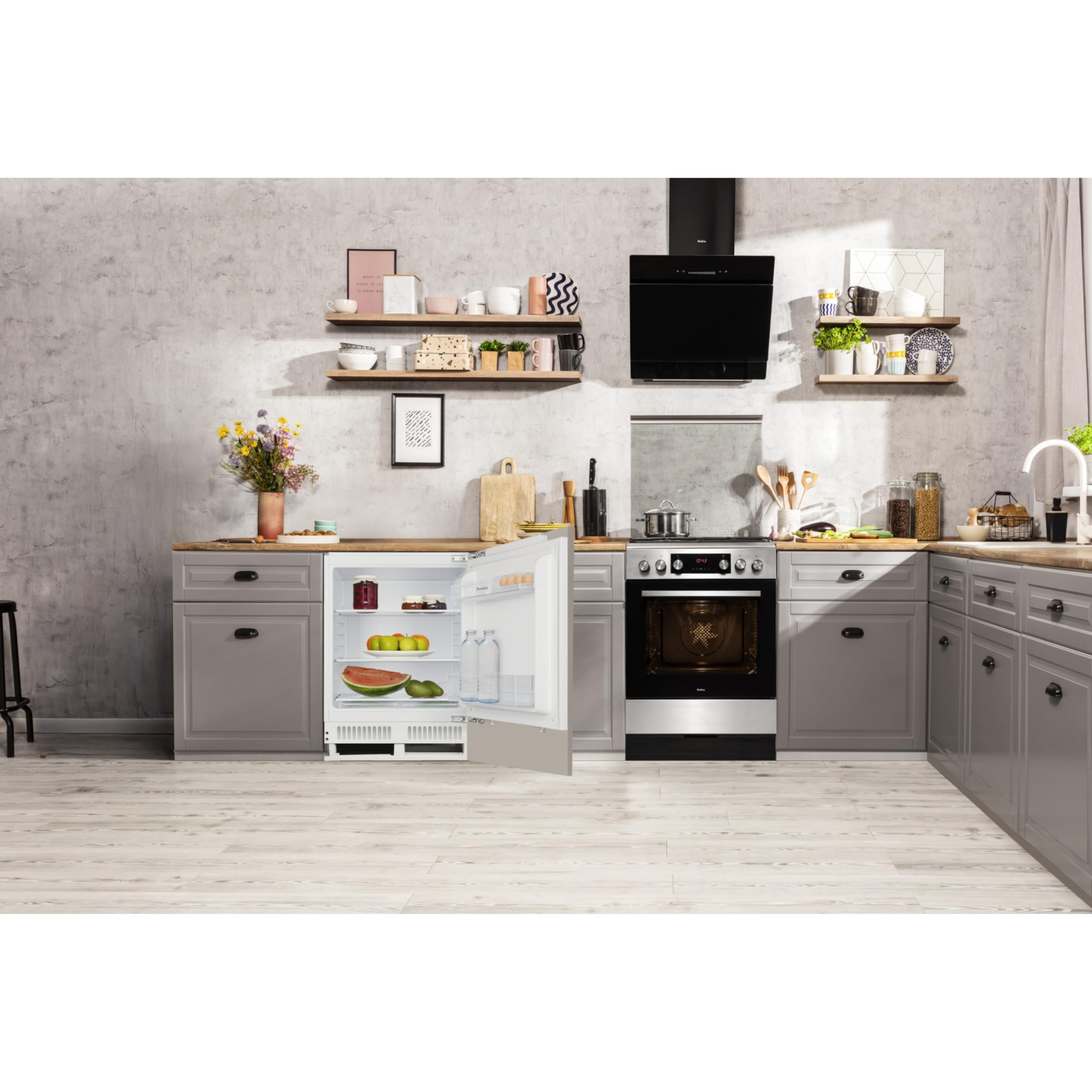 Amica Sistema de control electrónico de 820 mm para frigorífico. Iluminación LED de 81,8 x 59,6 x 55,5 cm. Nevera inferior