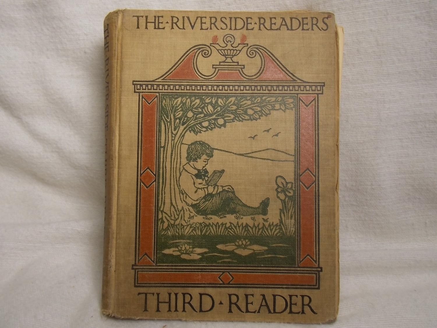 THIRD READER: THE RIVERSIDE READERS.: James H. Van Sickle, Ruth Mary ...