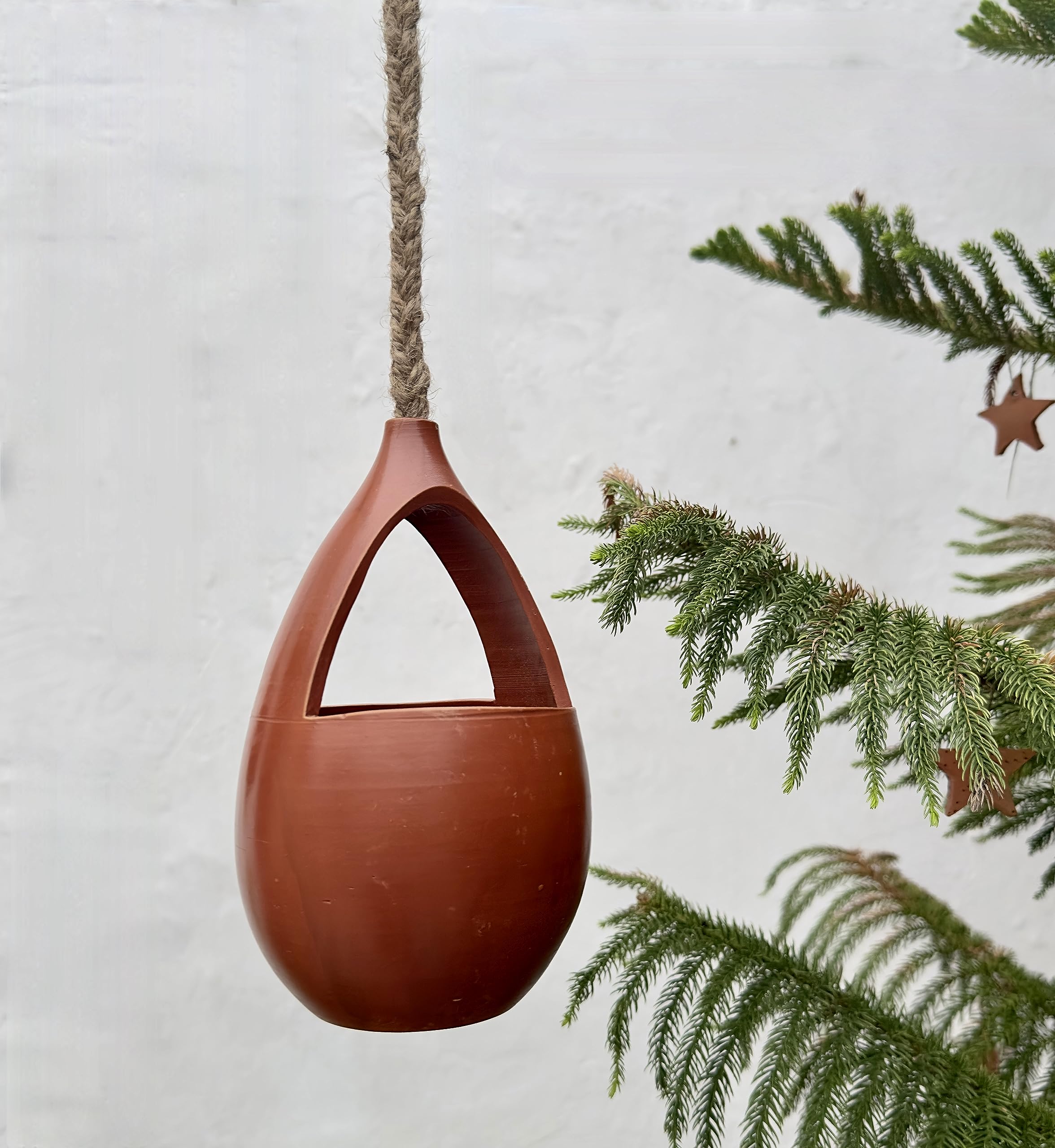 Terremaati Terracotta Oval Hanging Planter Red Indoor and Balcony Home Decorative | Clay Hanging Planters Pots with Jute Rope for Garden Decor (Pack of 1, Red) (B08H1SLJX1) Amazon Price History, Amazon Price Tracker