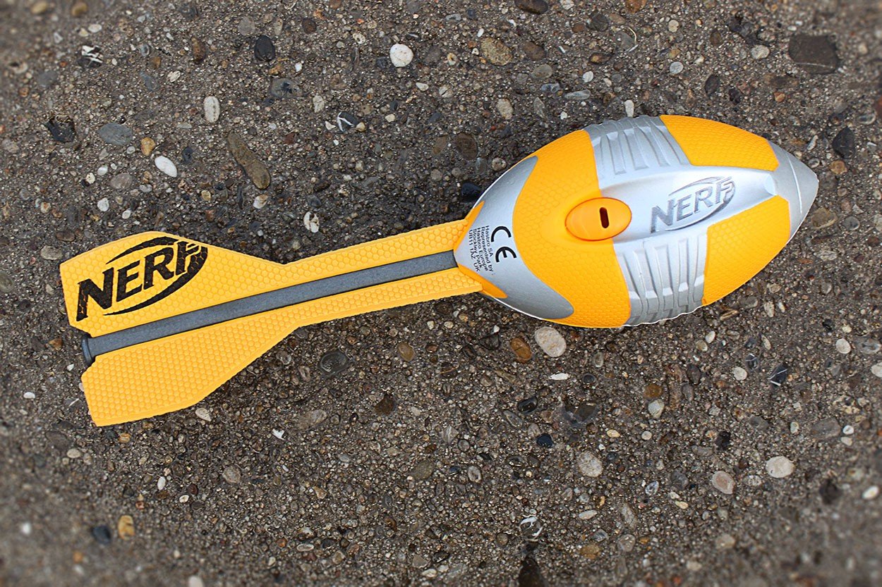 NERF Vortex Mega Heuler Kinder Spielzeug Wurfrakete Football Rocket Luftheuler
