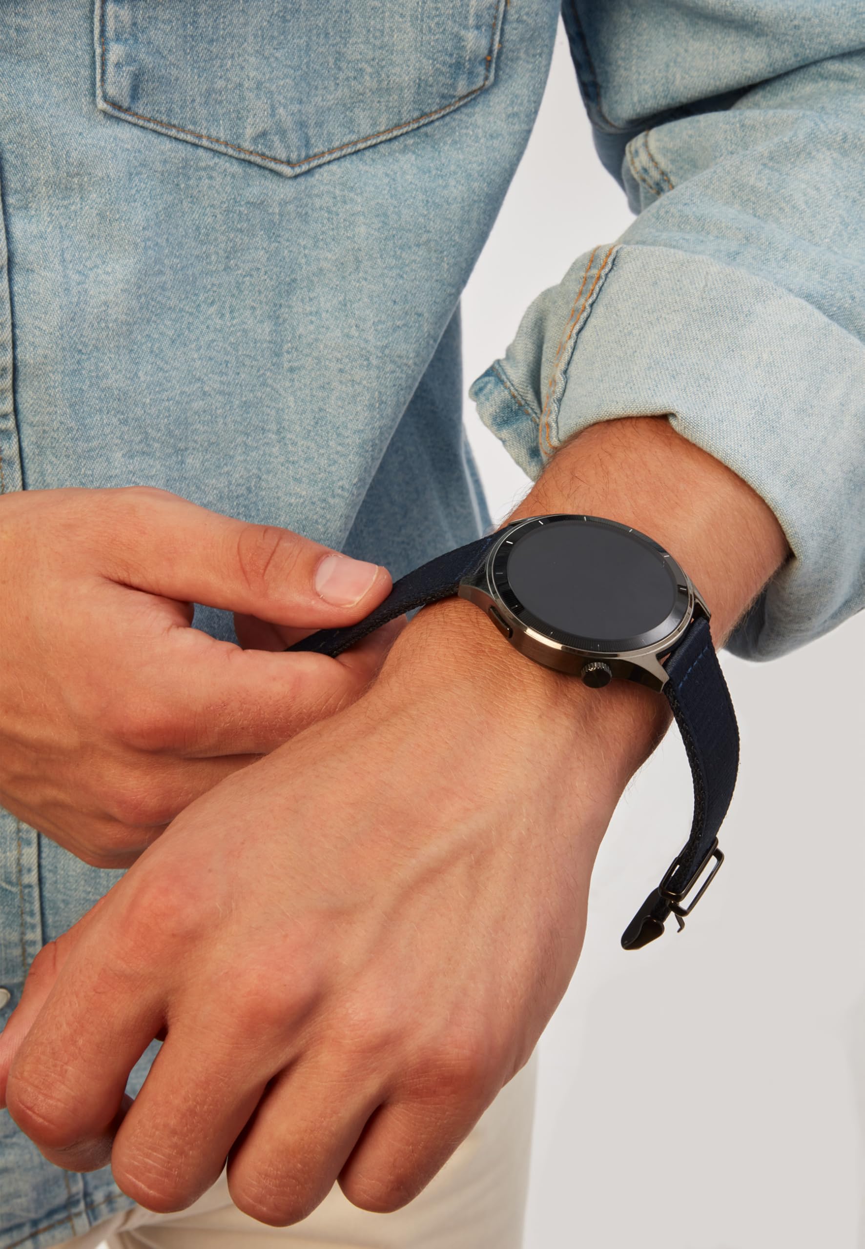 Breil, Collezione BC-1, Smartwatch Uomo con Cinturino Intercambiabile, in Canvas e in Maglia Mesh con Chiusura ad Ardiglione e a Scorrimento, Cassa in Lega Metallica, Connettività Bluetooth