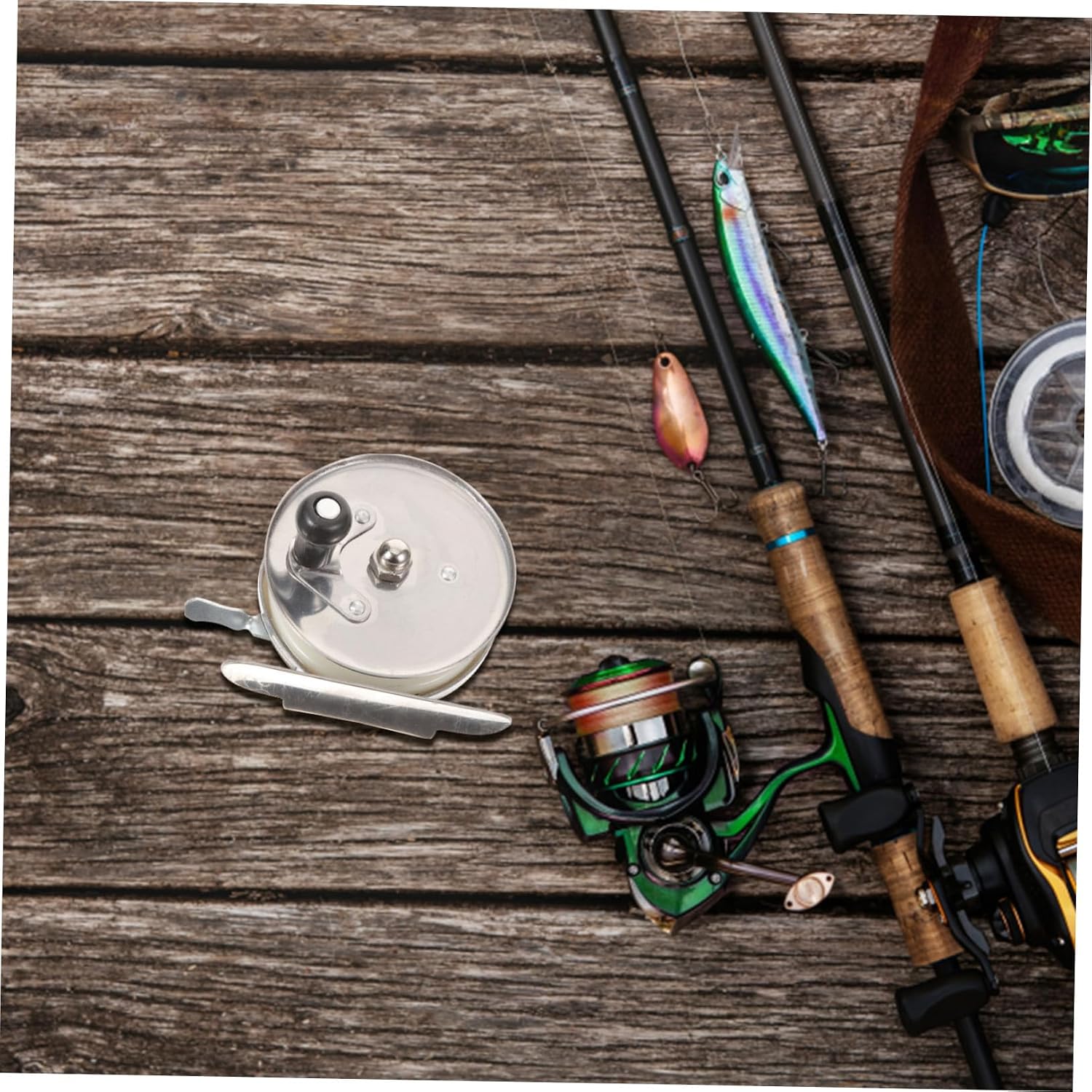 WOONEKY Fly Fishing Reel Lightweight Iron Sea Fishing Gear Portable Design for Easy Carrying for Boat Reef Appearance for Anglers