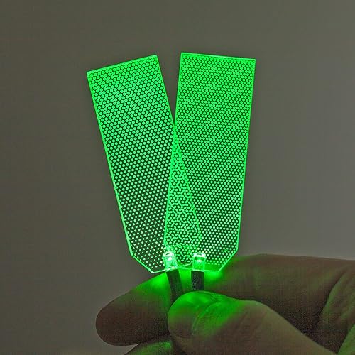 mlnyitus Decoraciones de Batman de acrílico con luces LED para casco de cosplay, kit de bricolaje, superhéroe RGB para hombres y niños, regalos verde