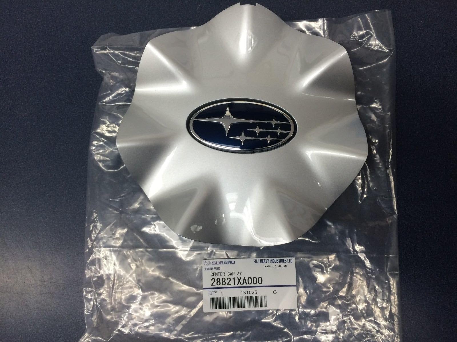 Subaru Genuine 2006-2014 Tibeca Silver Center Hub Cap - 28821XA000