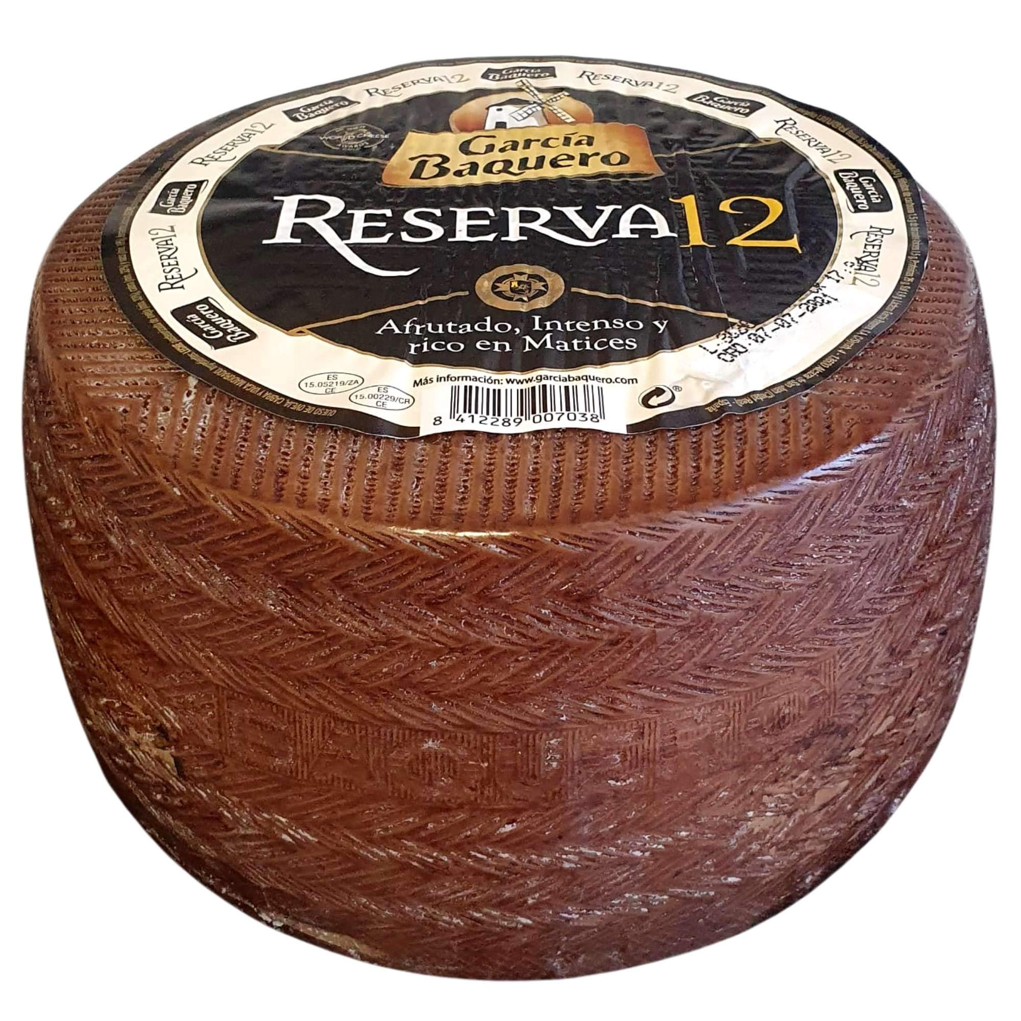 Queso García Baquero Reserva 12 Meses - Medio Queso Añejo Mezcla Madurado Graso - Peso Aproximado 1,6 Kg - Queso Añejo con Membrillo Goierri (Medio Queso con Membrillo)