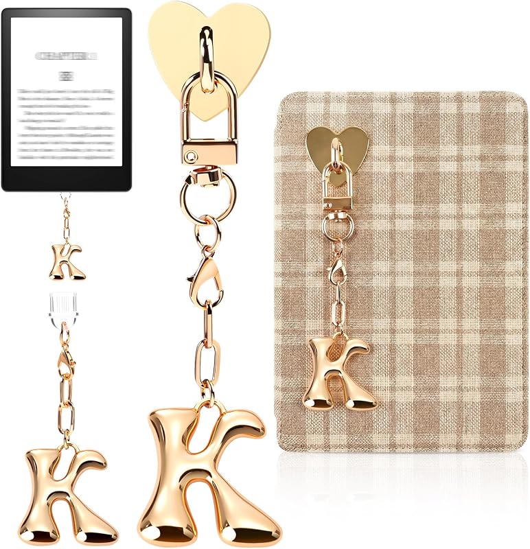 Charm y cadena para tapón antipolvo para Kindle, abalorios de letras del alfabeto con gancho de corazón extraíble, puerto de cargador tipo C, accesorios para enchufe antipolvo compatibles con Kindle E-Reader/Tablet/Phone, regalos para amantes de los libros