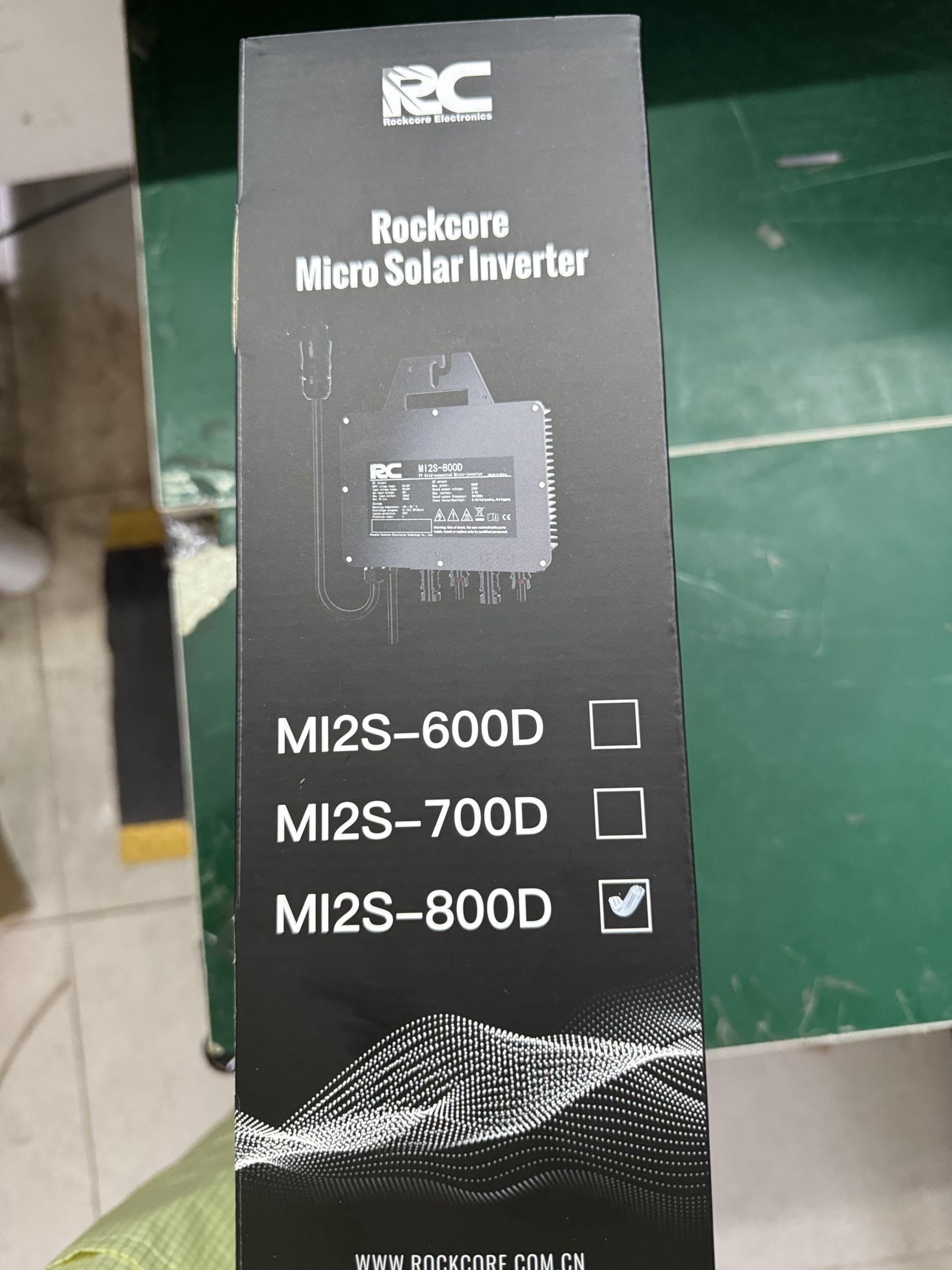RC Micro-inverter, aggiornato a 800W, inverter solare intelligente, Controllo dell’app tramite Wi-Fi, adatto per impianti solari da balcone, efficienza MPPT 99,8%.